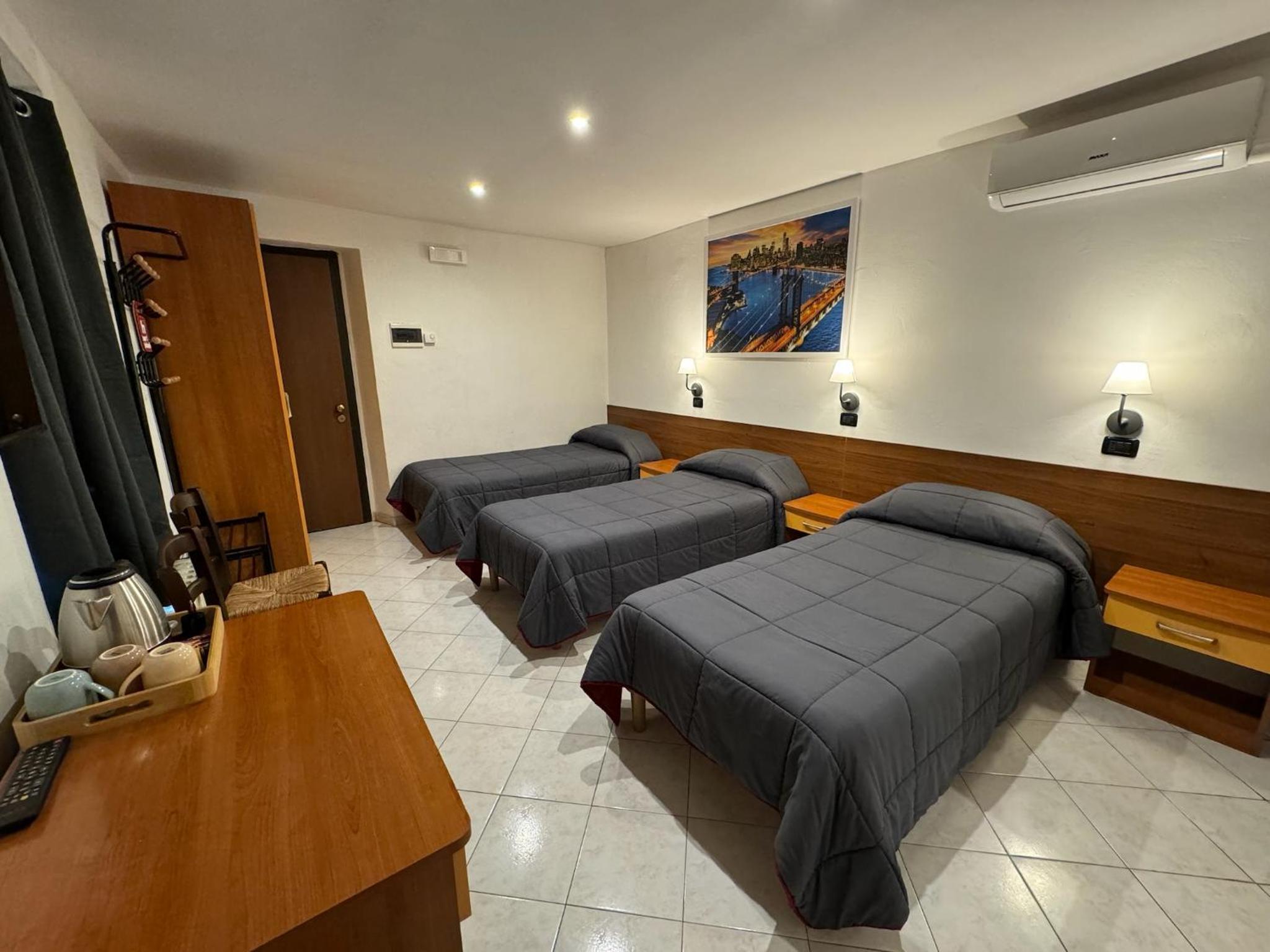 Triple Room