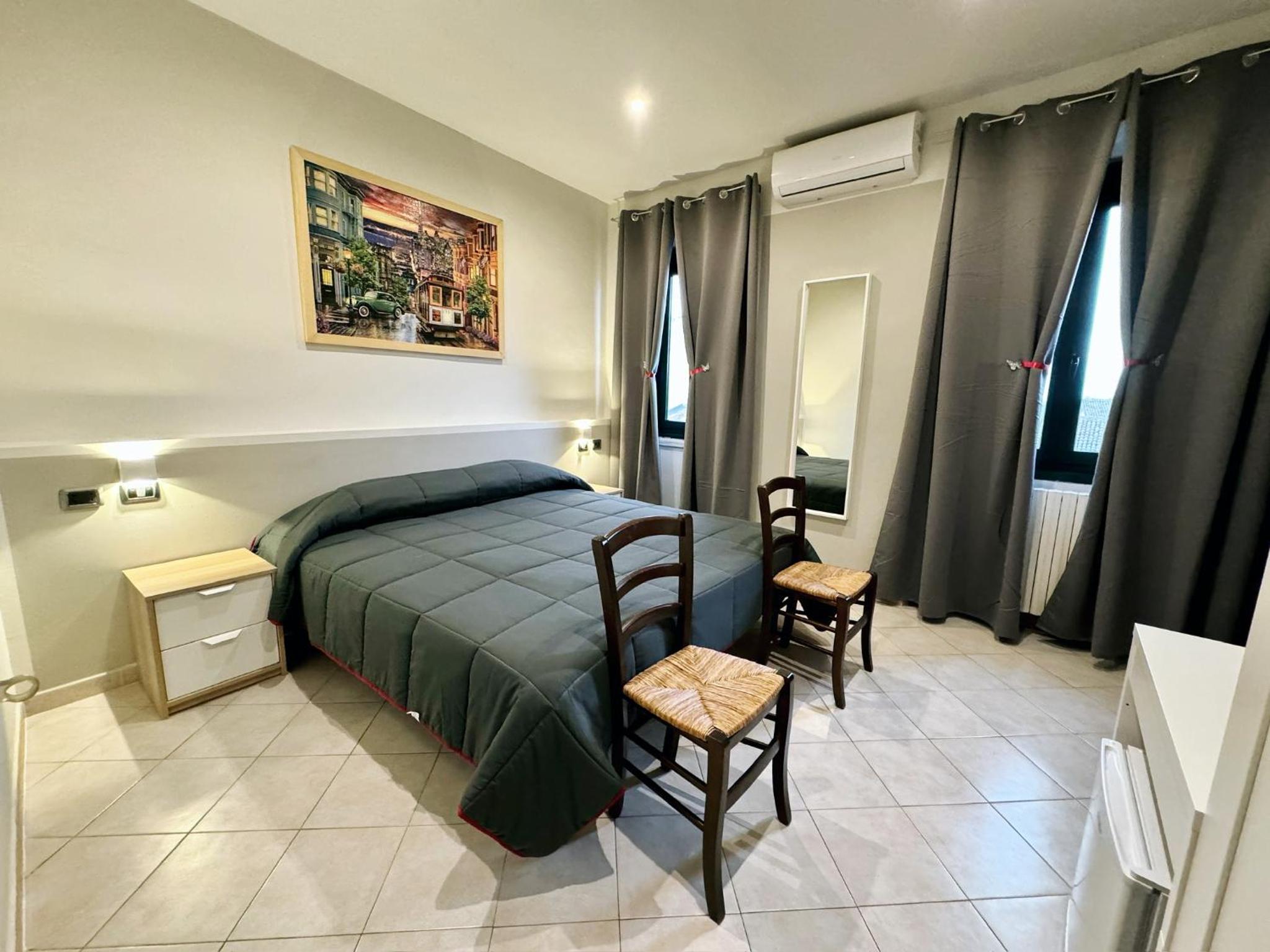 Single Room photo 3