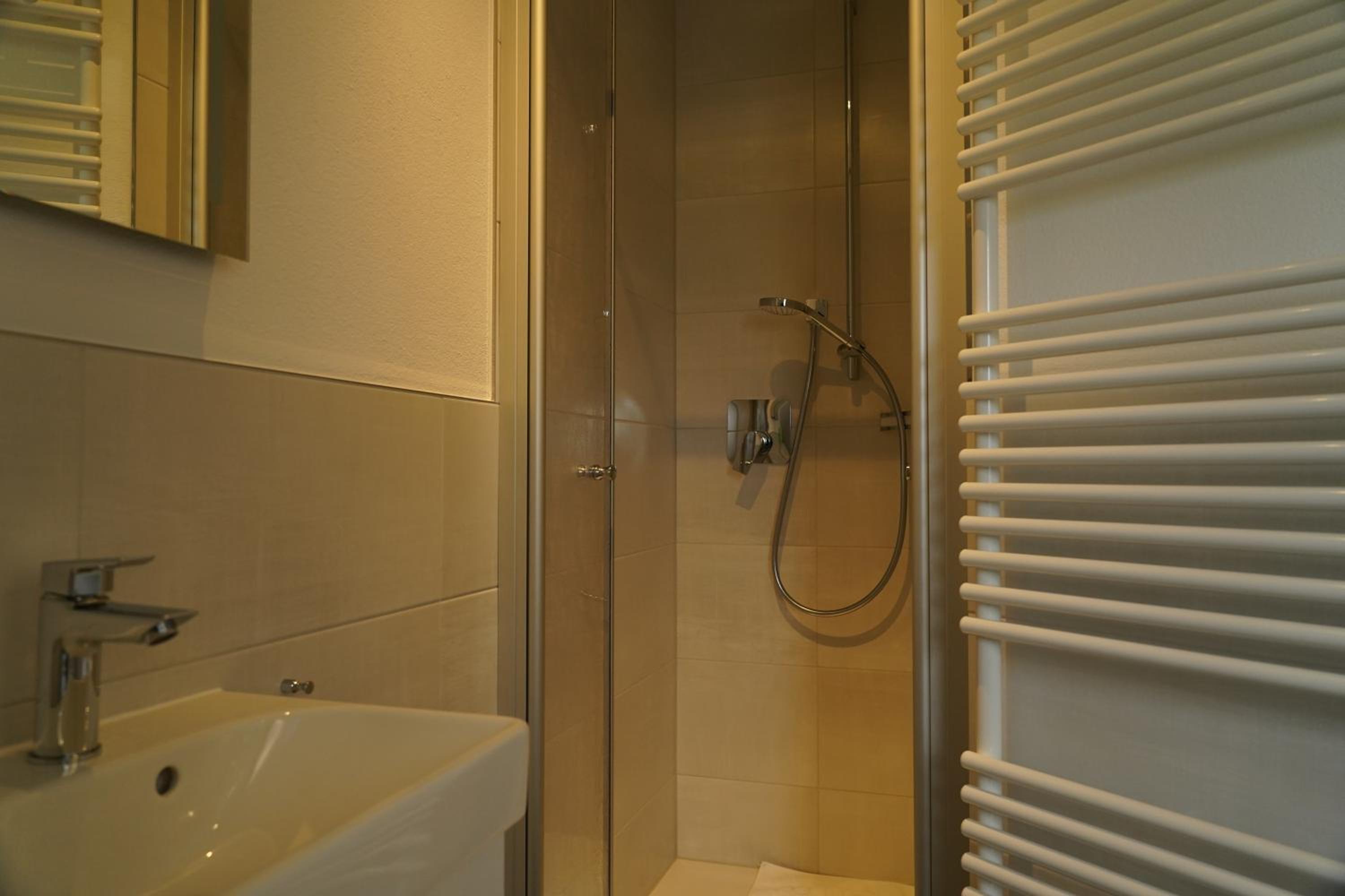 One-Bedroom Apartment with Balcony photo 3