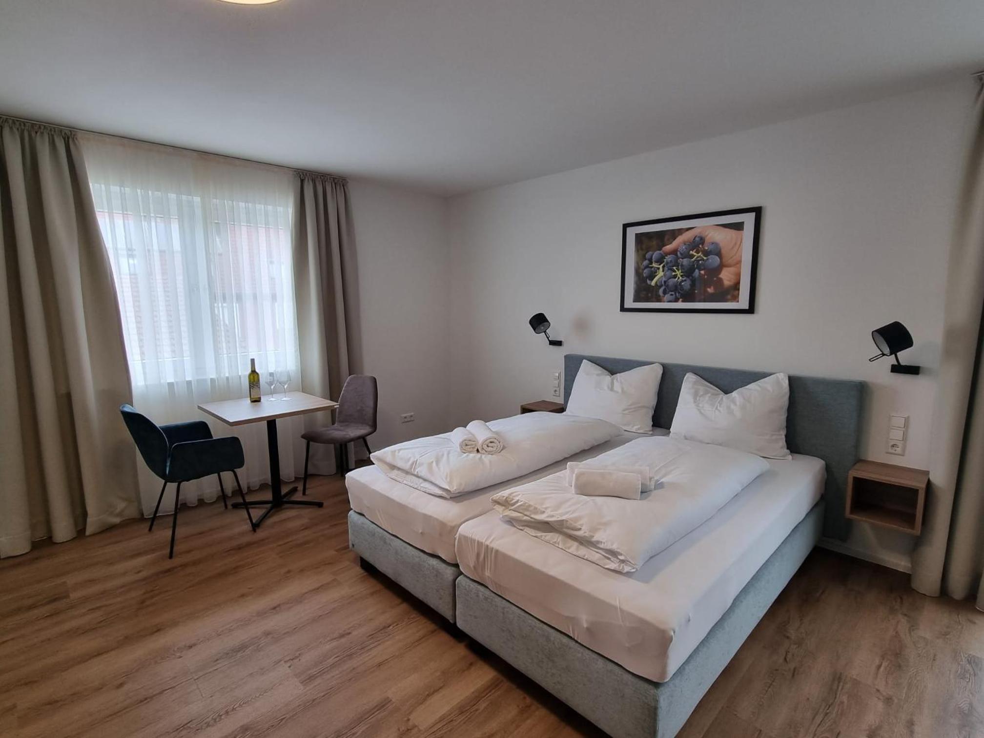 Double Room with Private Bathroom photo 2
