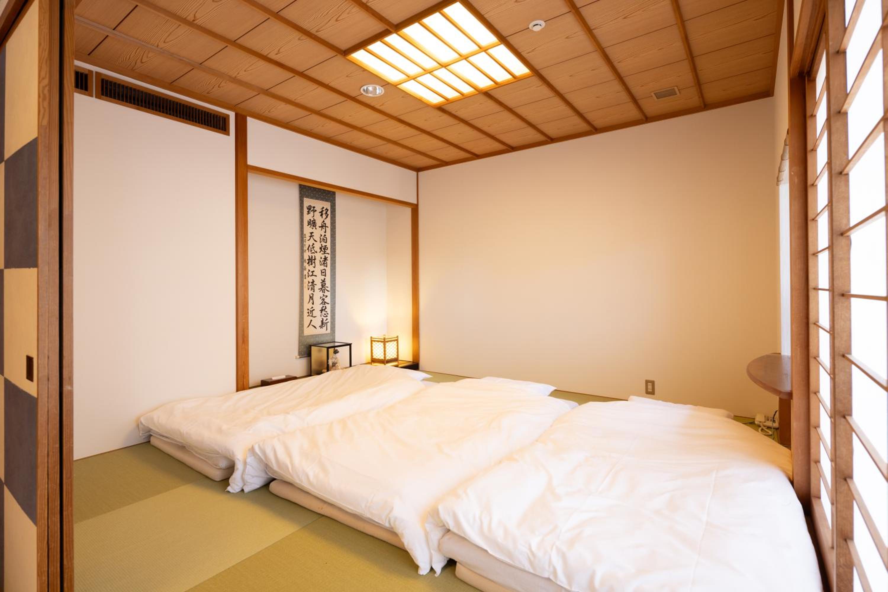 【Partly Renovated】Japanese-Style Suite Room - Non-Smoking - No Meals photo 2