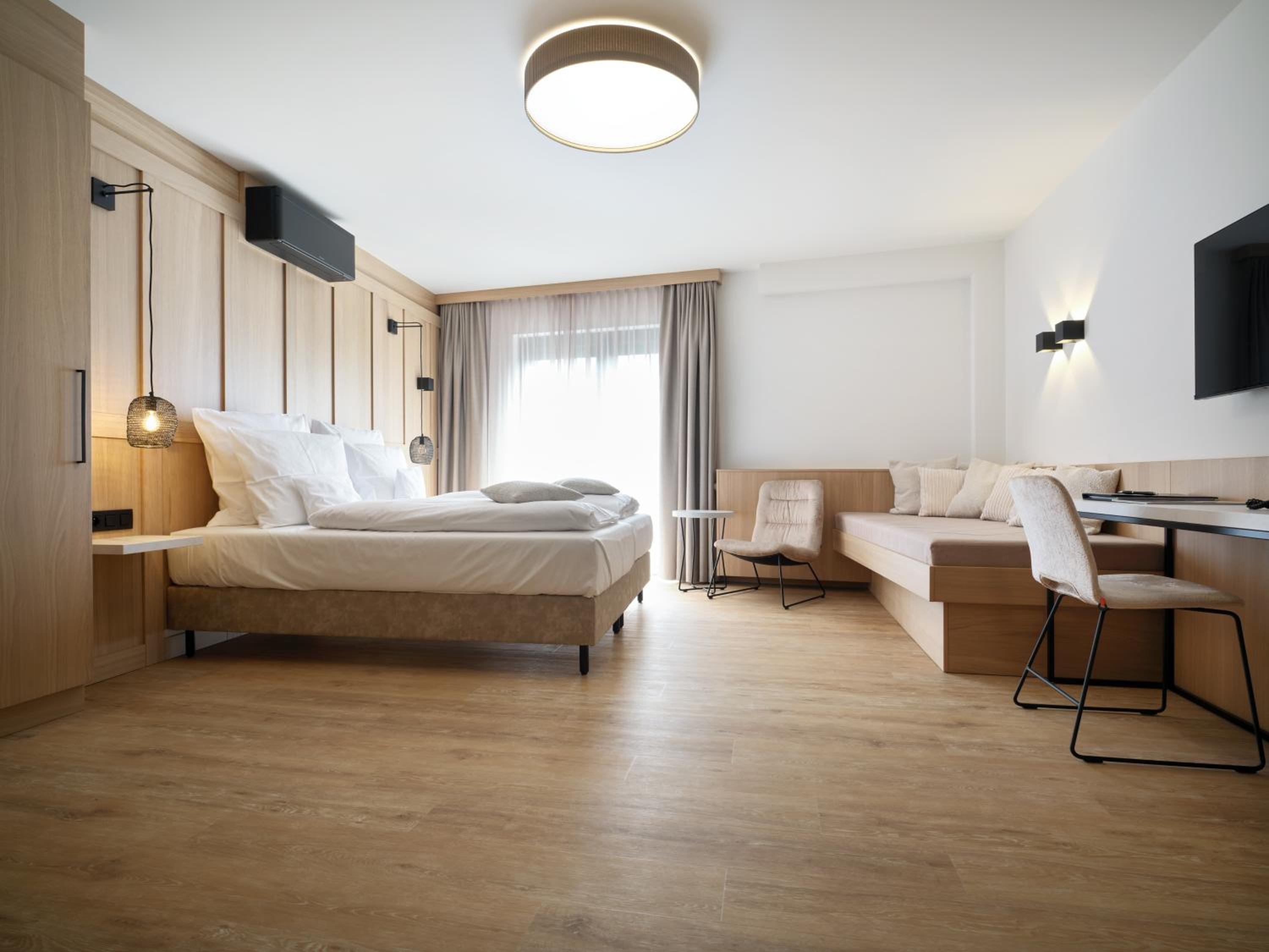 Double Room - Disability Access photo 2