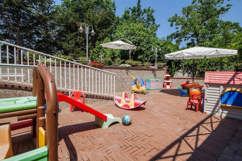 Two-Bedroom Apartment with Pool Access photo 3