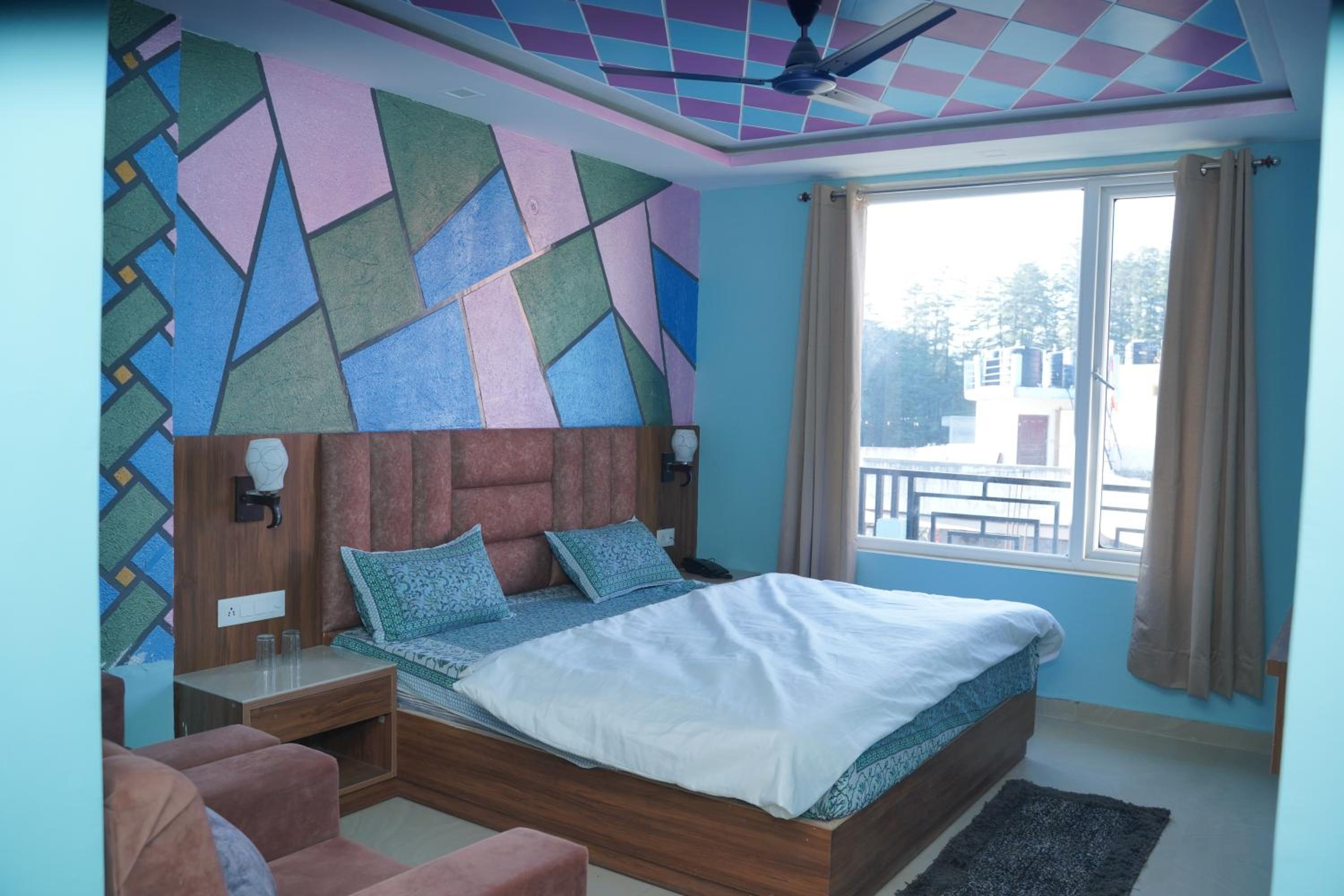 Deluxe Room - Photo 2