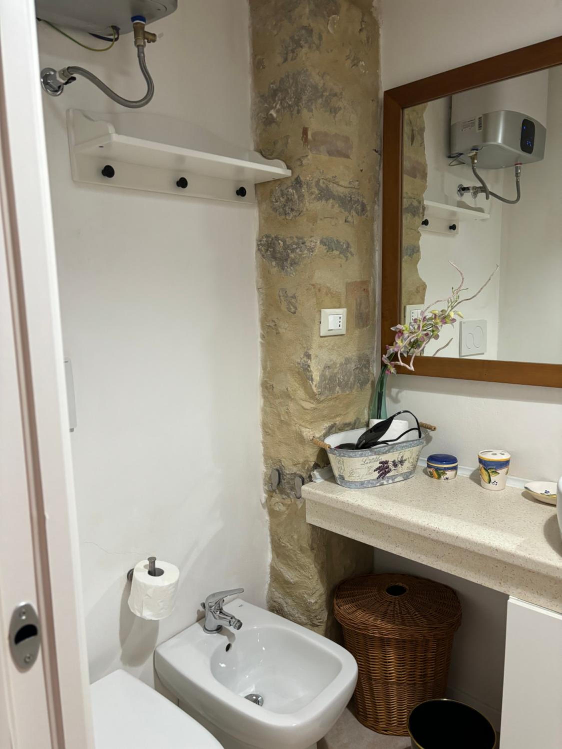 Standard Apartment - Photo 5