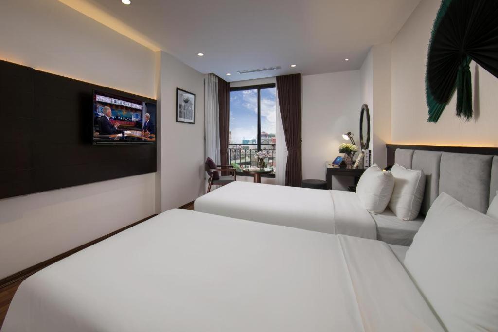 Executive Double or Twin Room with City View