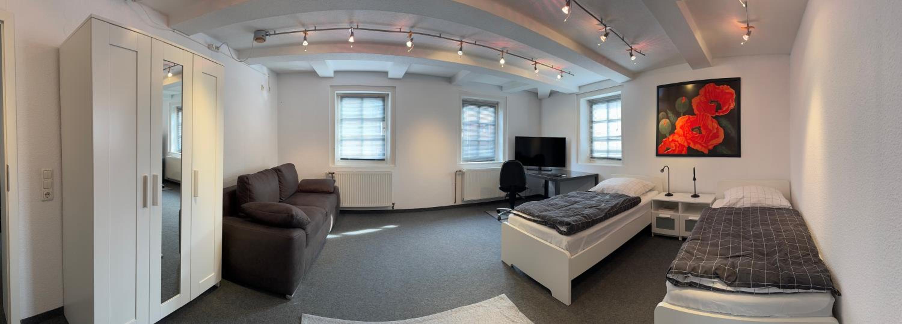 Three-Bedroom Apartment photo 3