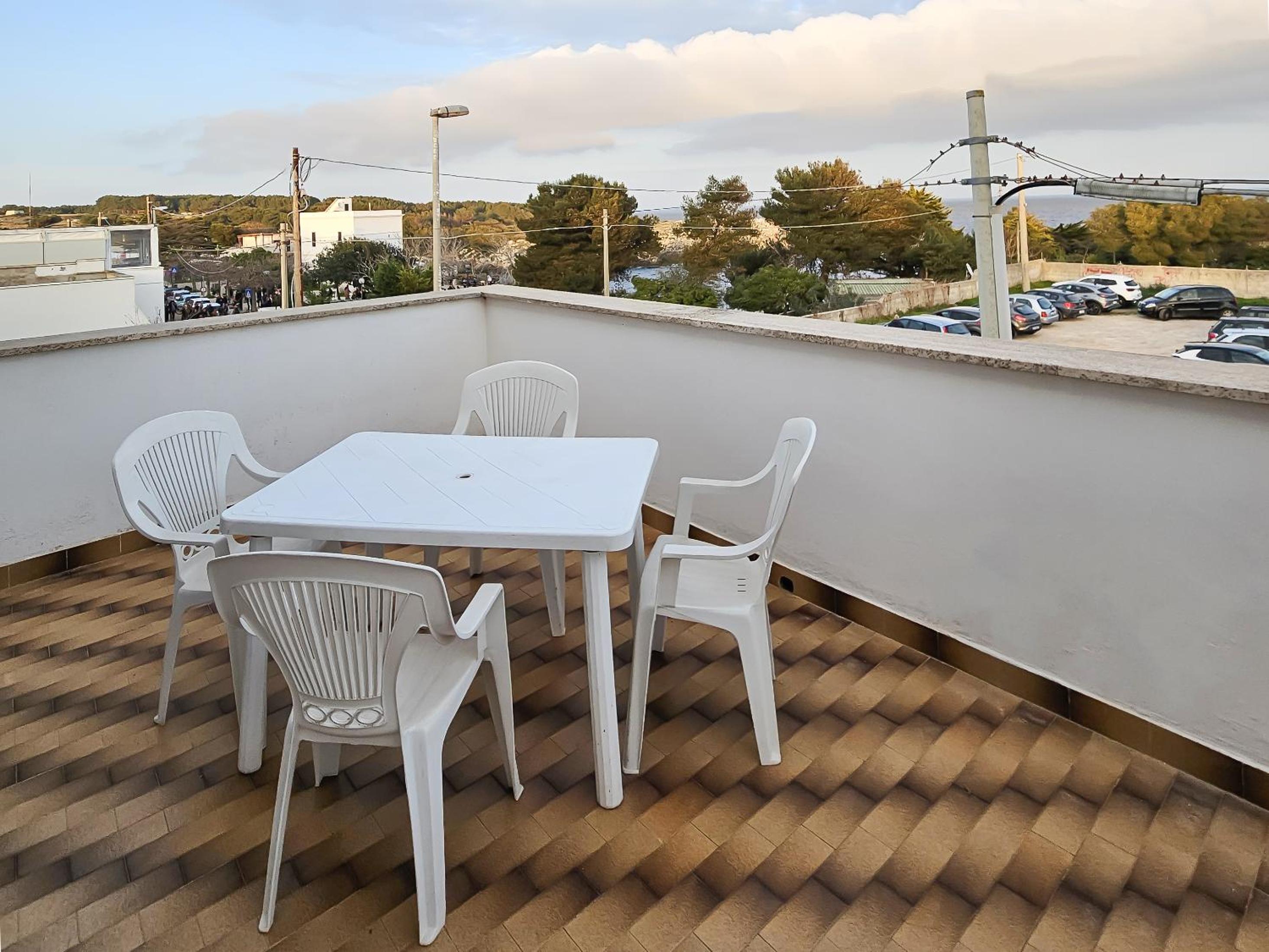 Two-Bedroom Apartment with Terrace and Sea View photo 3