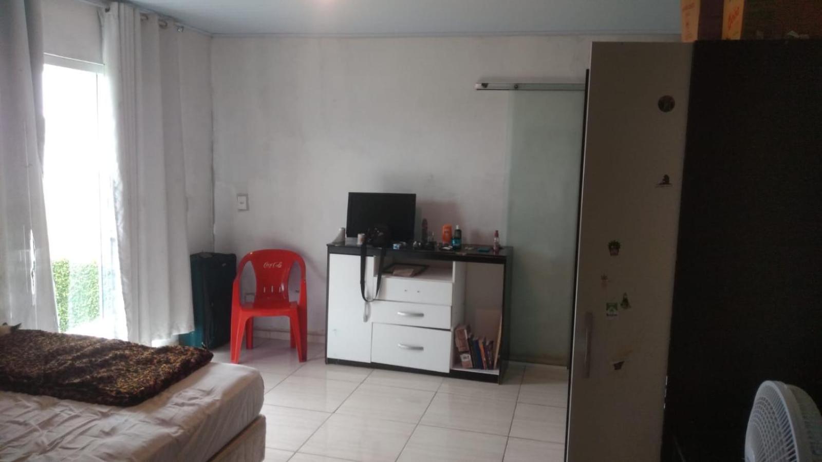 One-Bedroom House photo 3