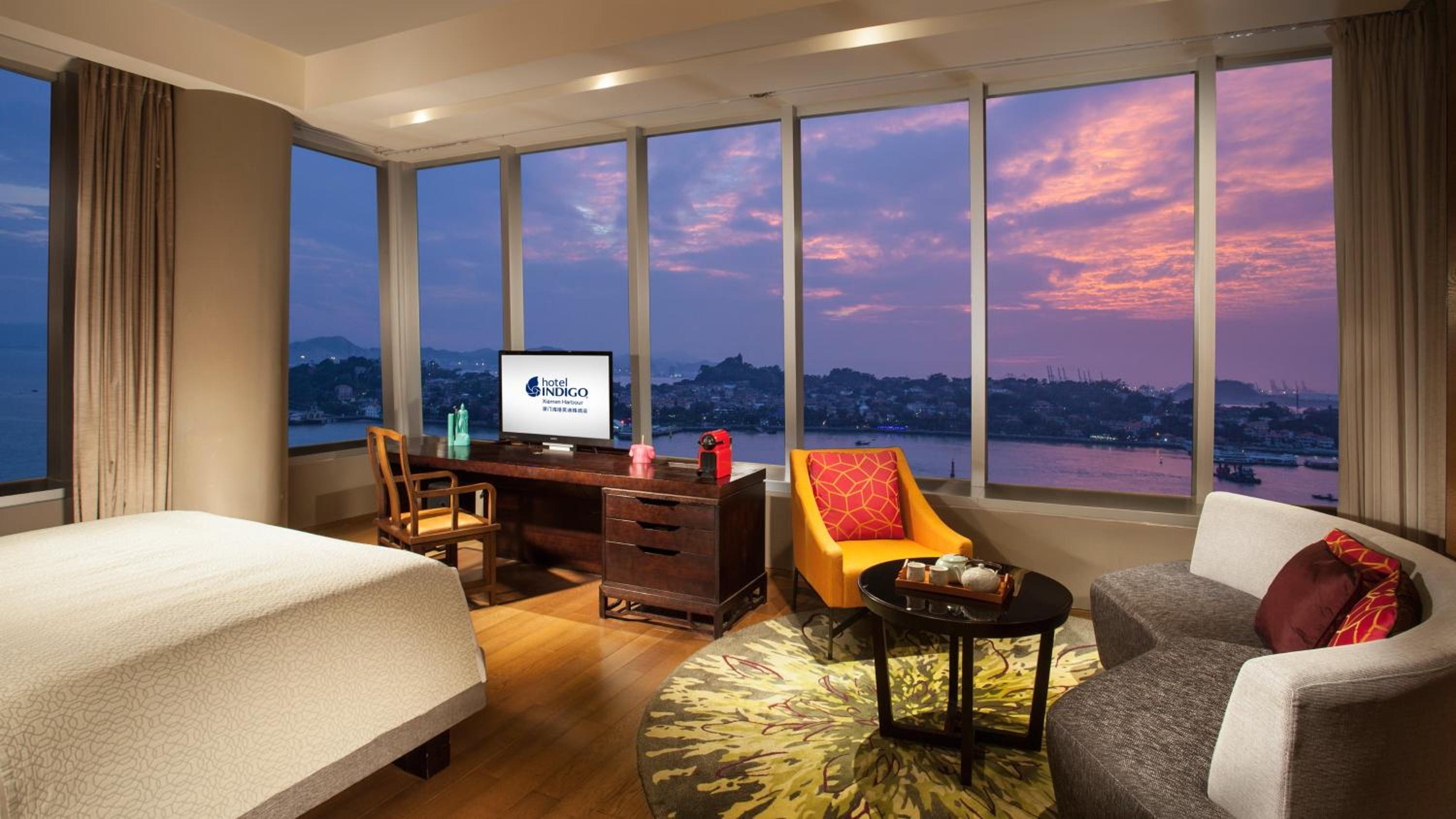 Upgraded Premium Room - Photo 2