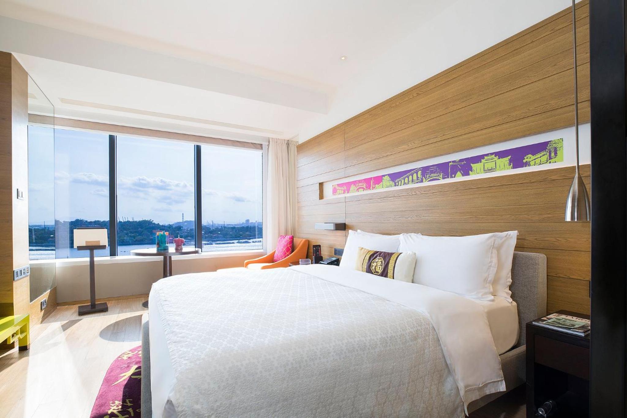 Premium King Room with Sea View - High Floor - Photo 10