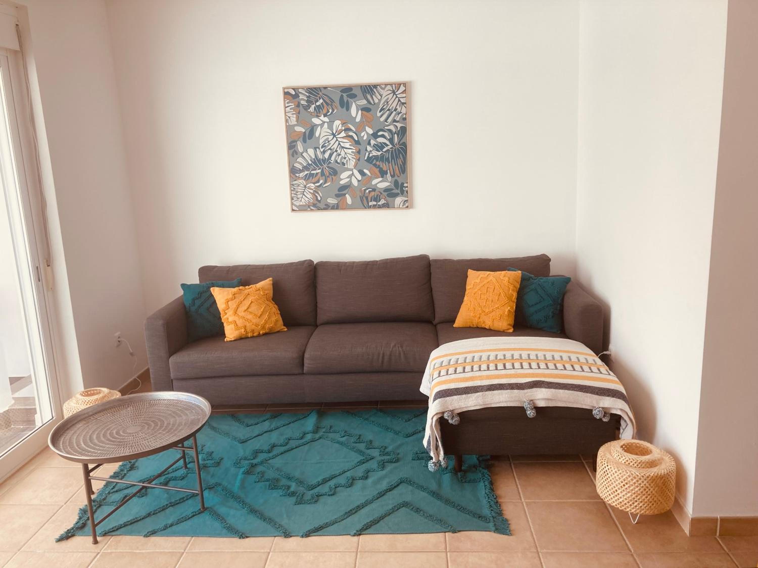 Four-Bedroom House photo 2