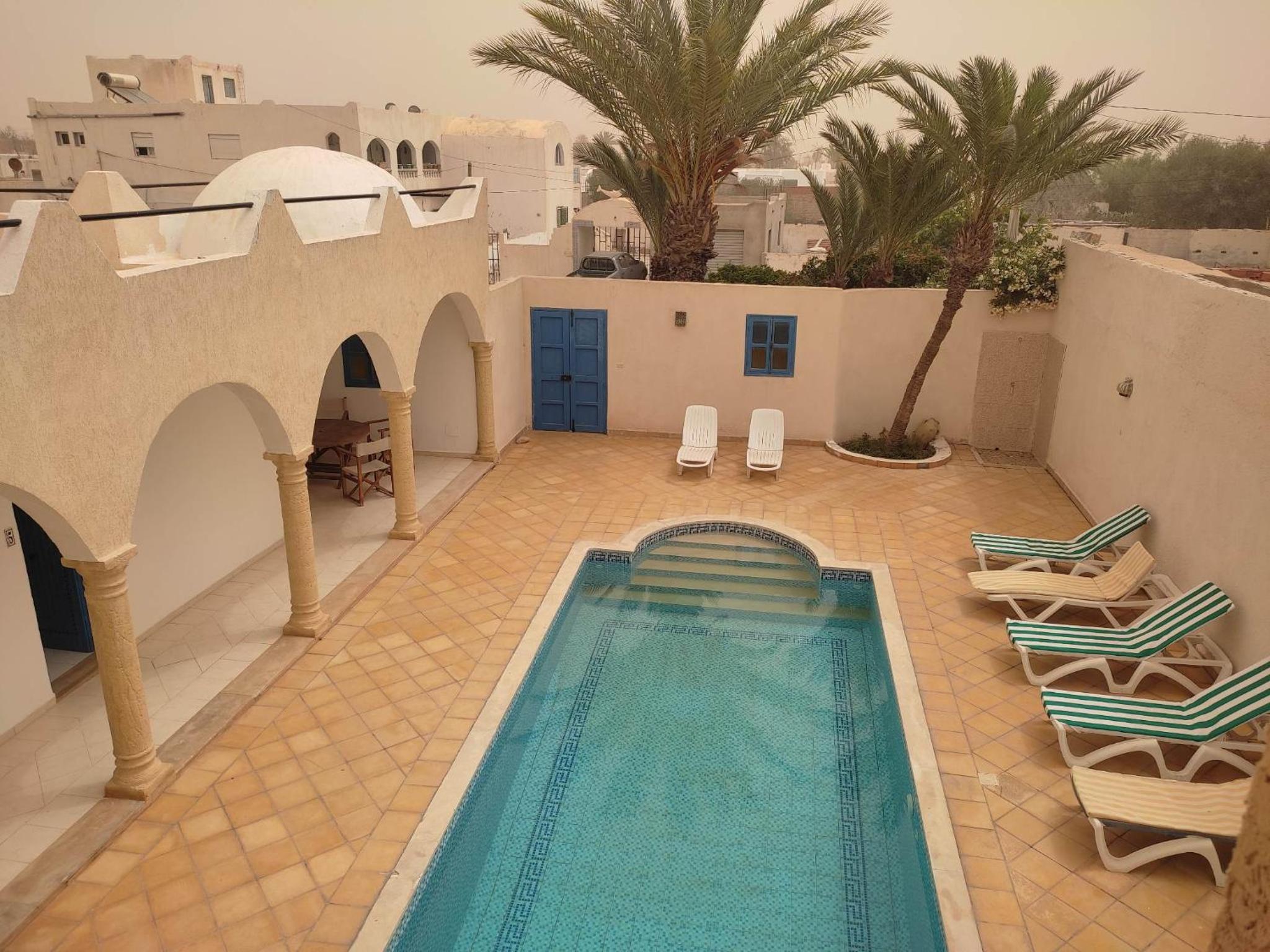 Villa photo 1