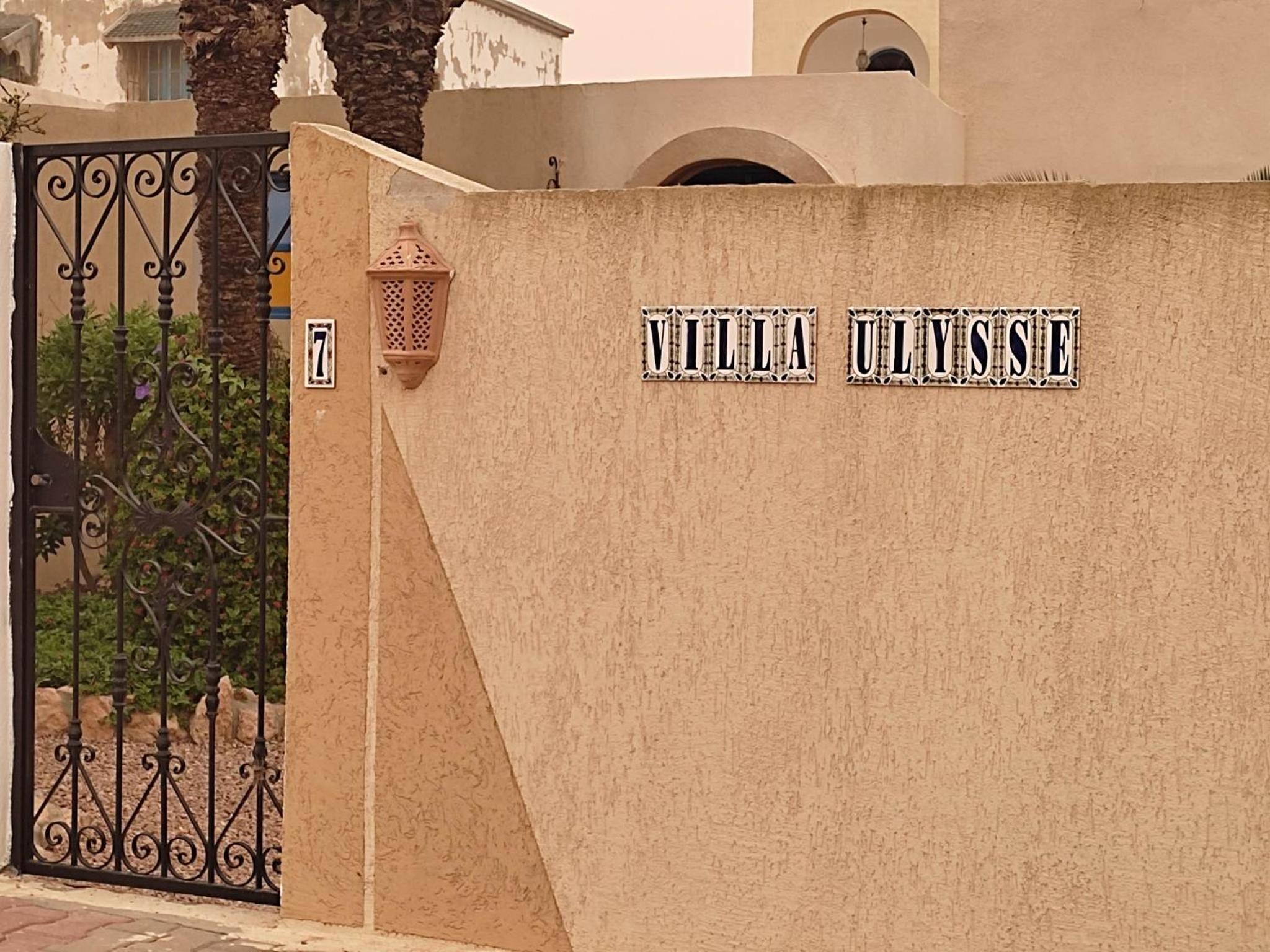 Villa photo 2
