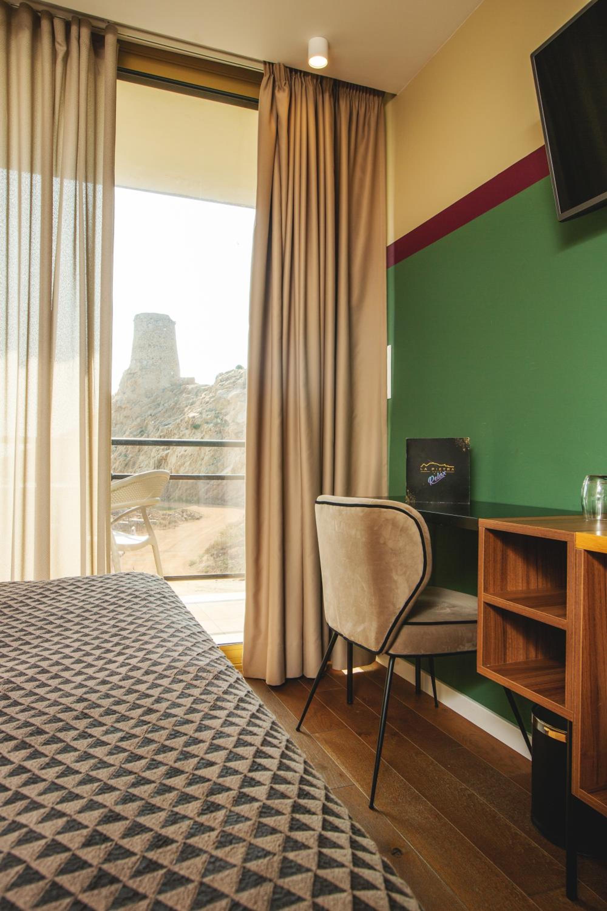 Comfort Room with Terrace - Photo 1