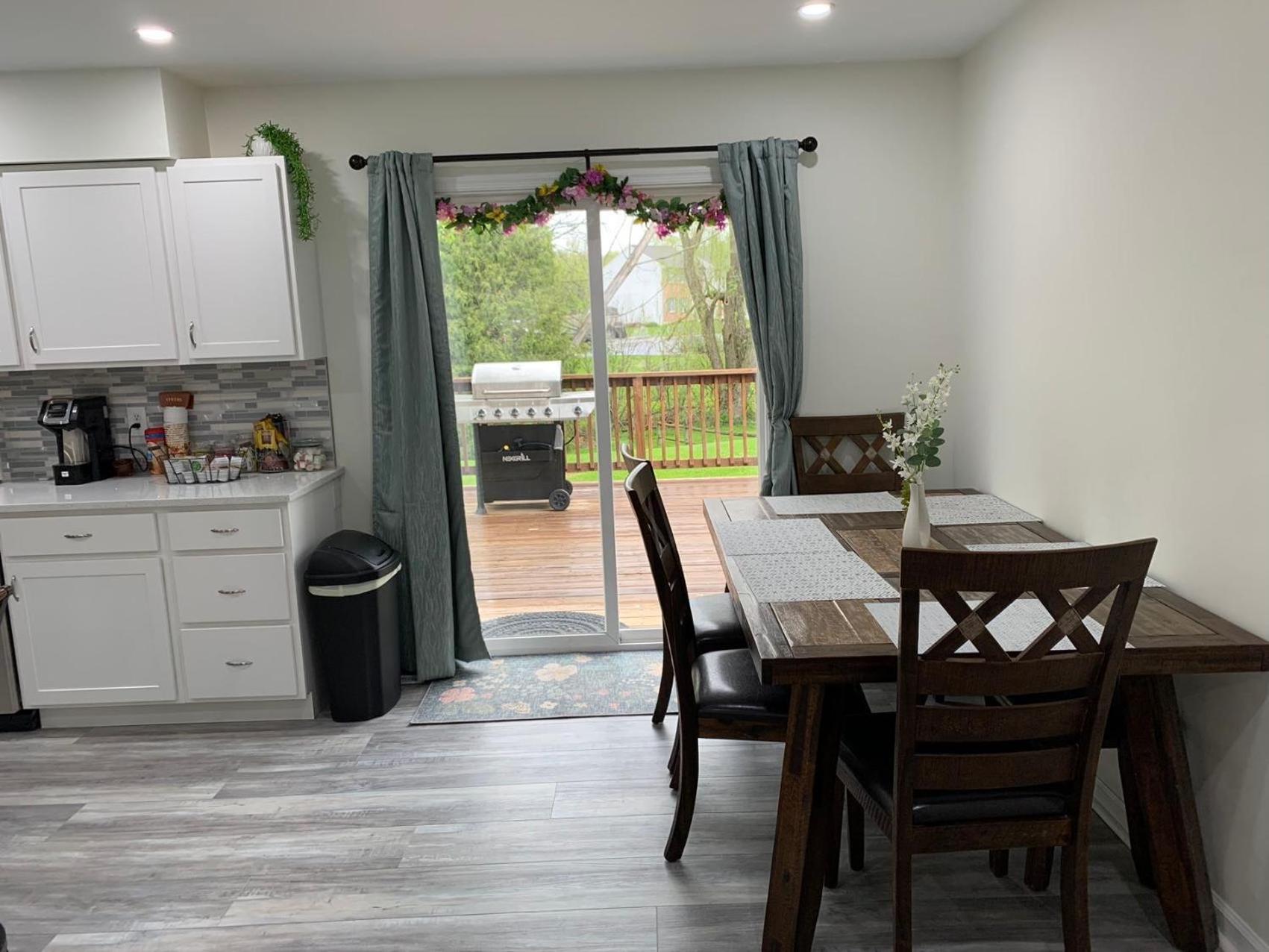 Three-Bedroom Vacation Home  photo 2