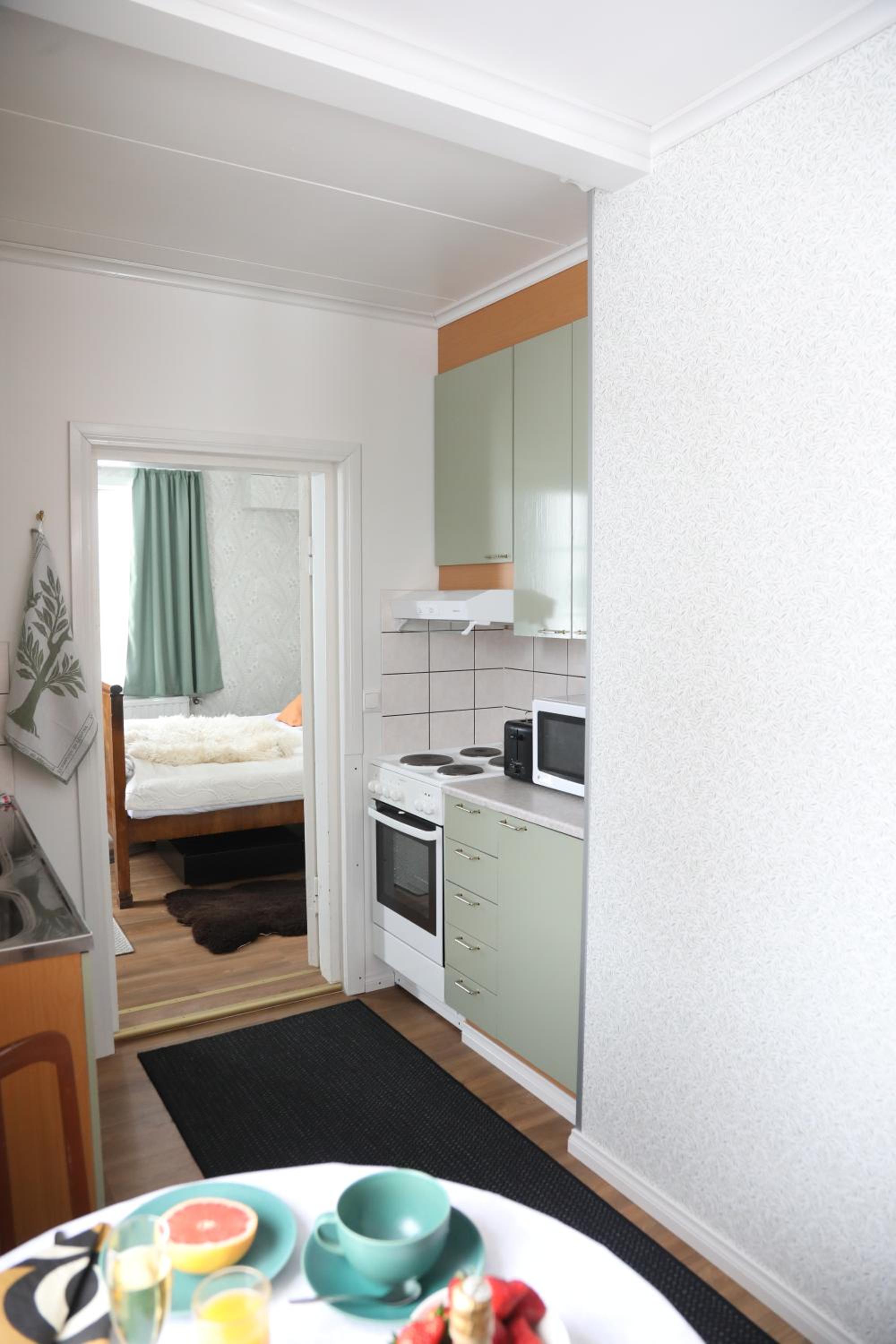 One-Bedroom Apartment - Photo 9