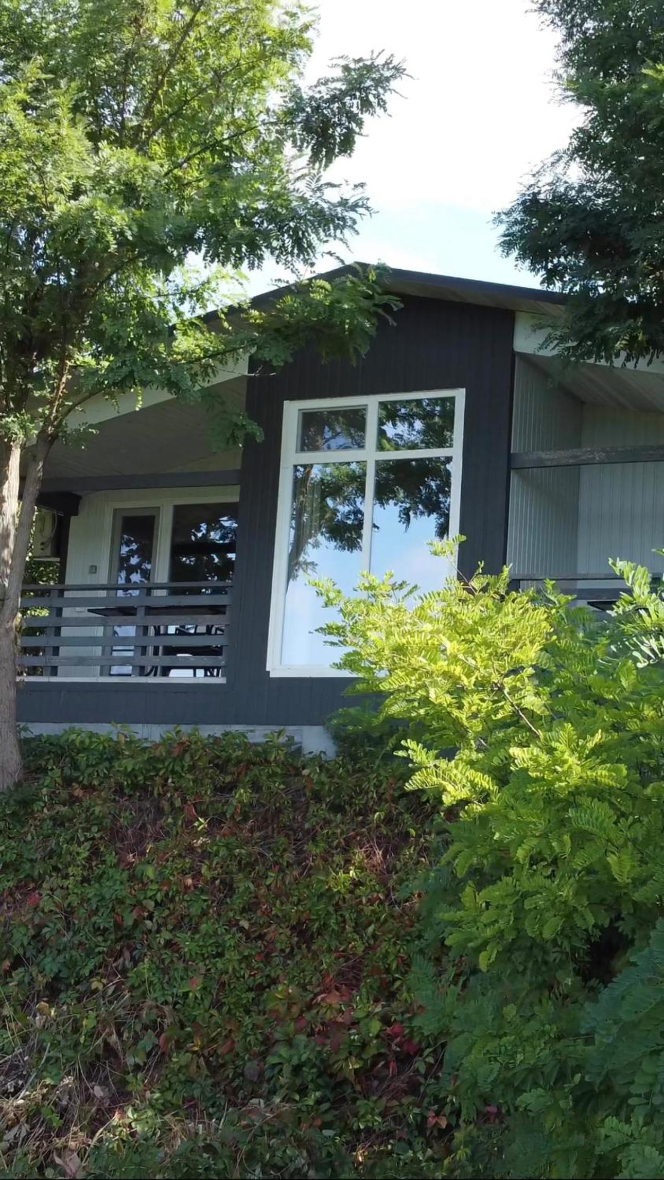 Two-Bedroom House photo 3