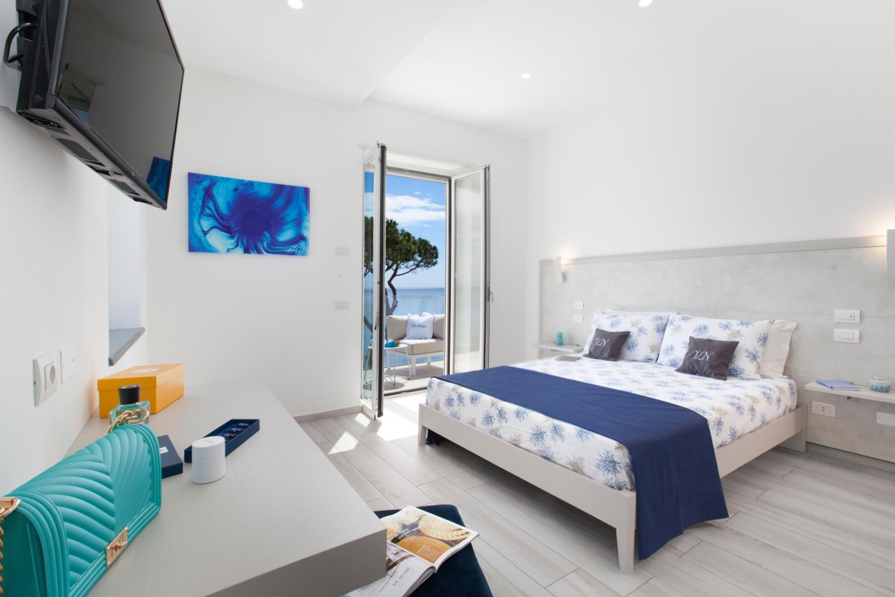 Villa with Private Pool photo 2