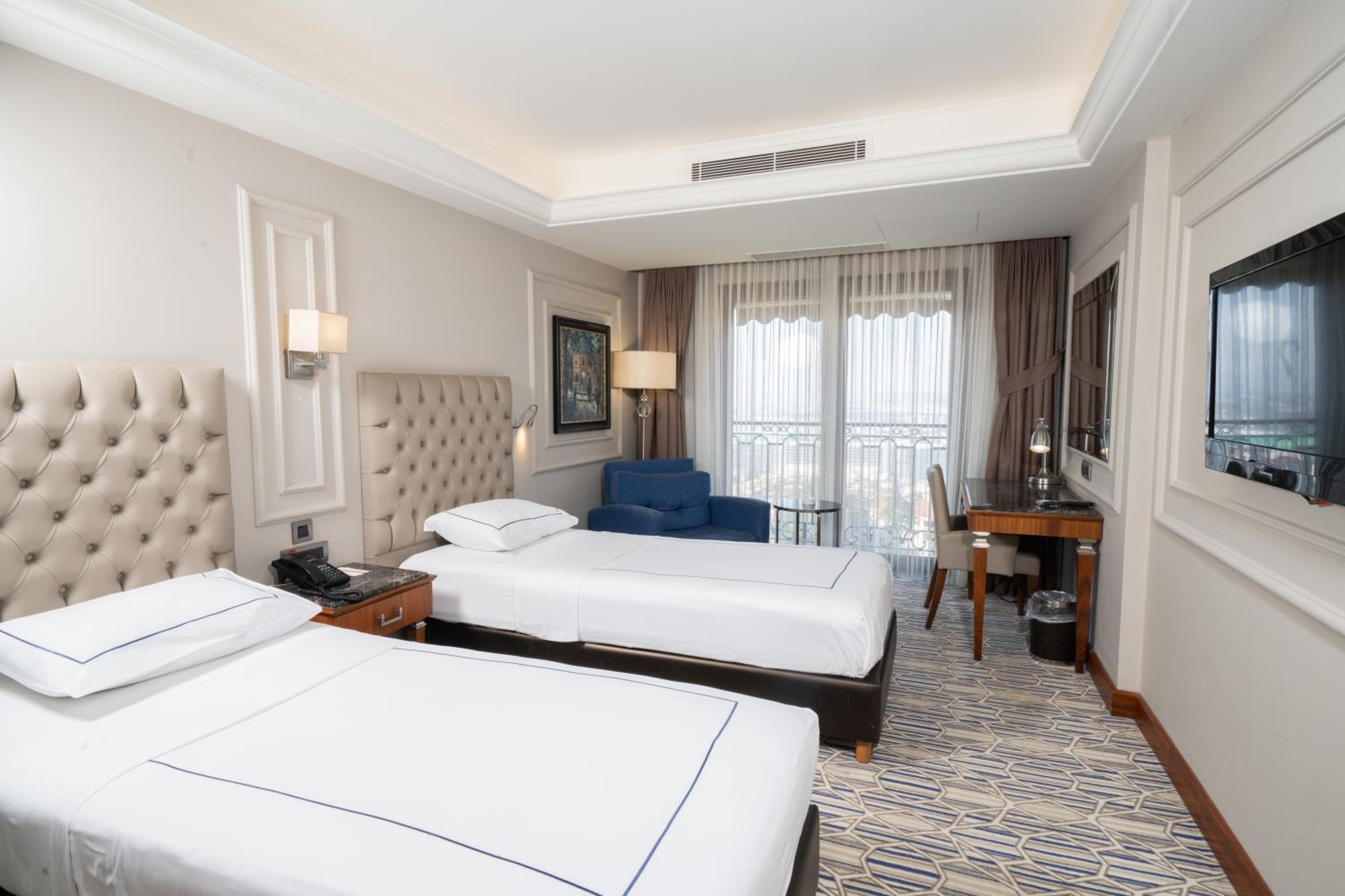 Superior Double or Twin Room photo 1