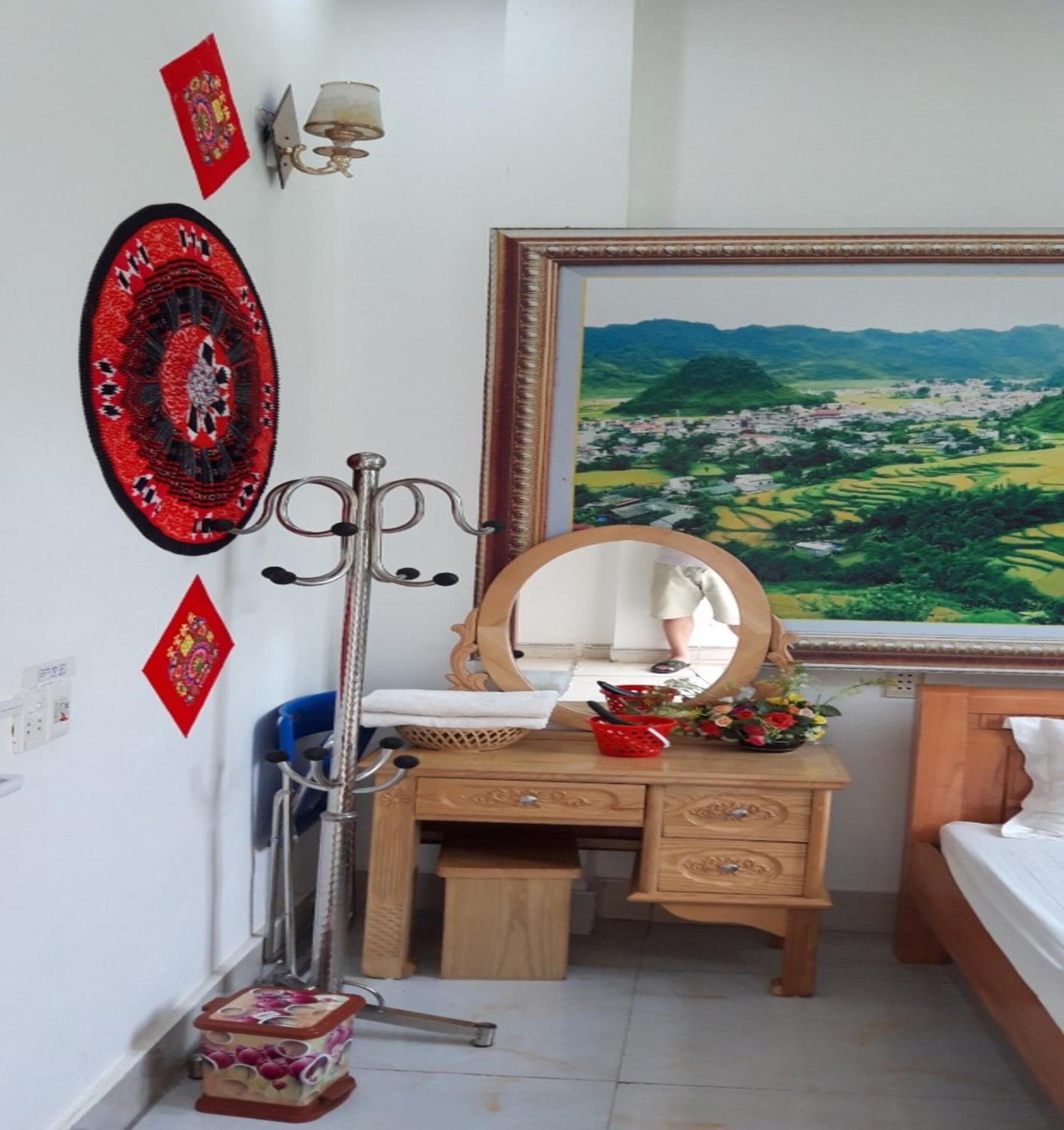 Deluxe King Room photo 2