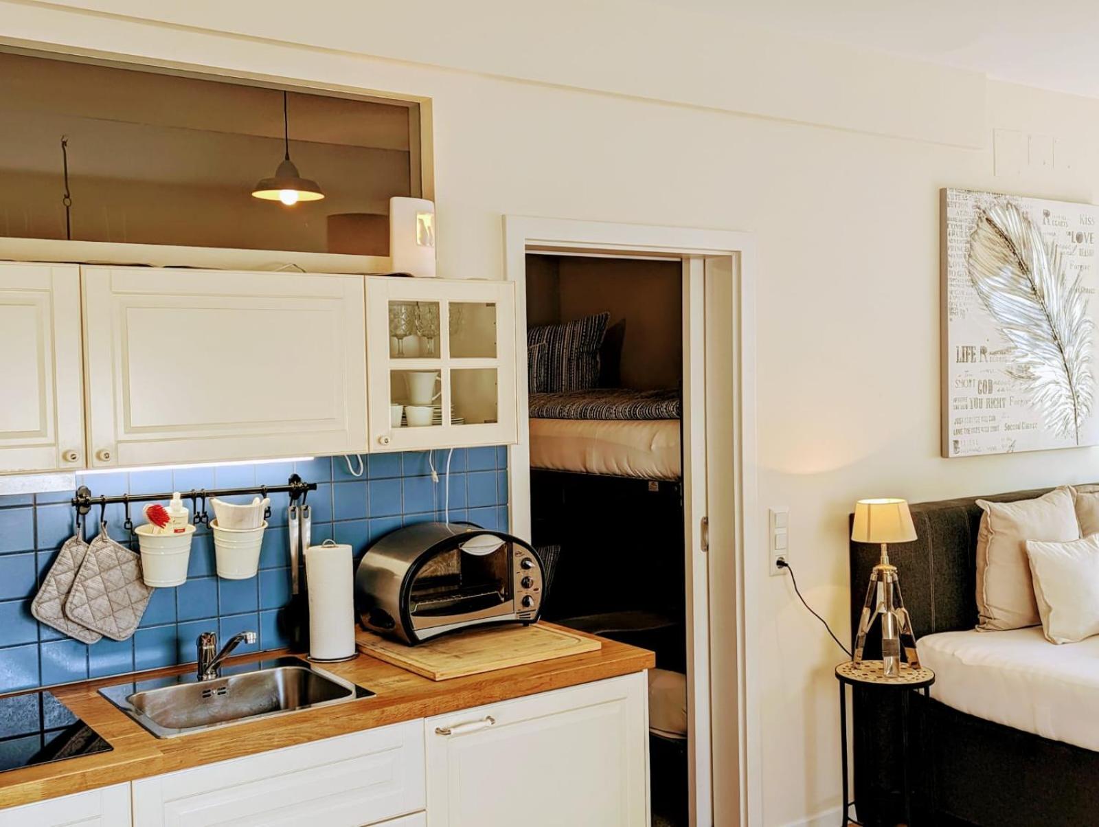 Apartment with Terrace - Photo 2