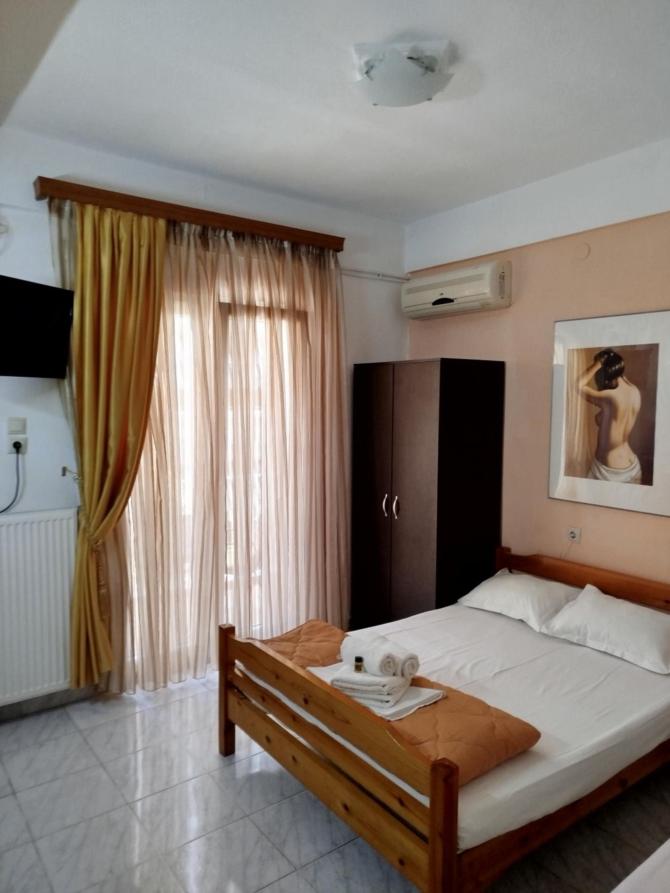 Classic Triple Room