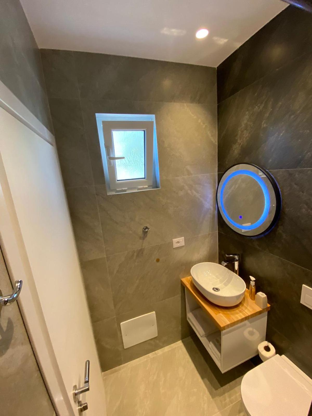 Superior Triple Room photo 2