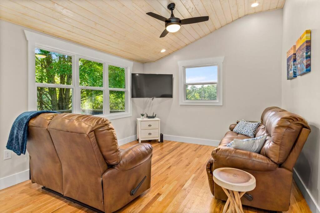 Two-Bedroom House photo 1
