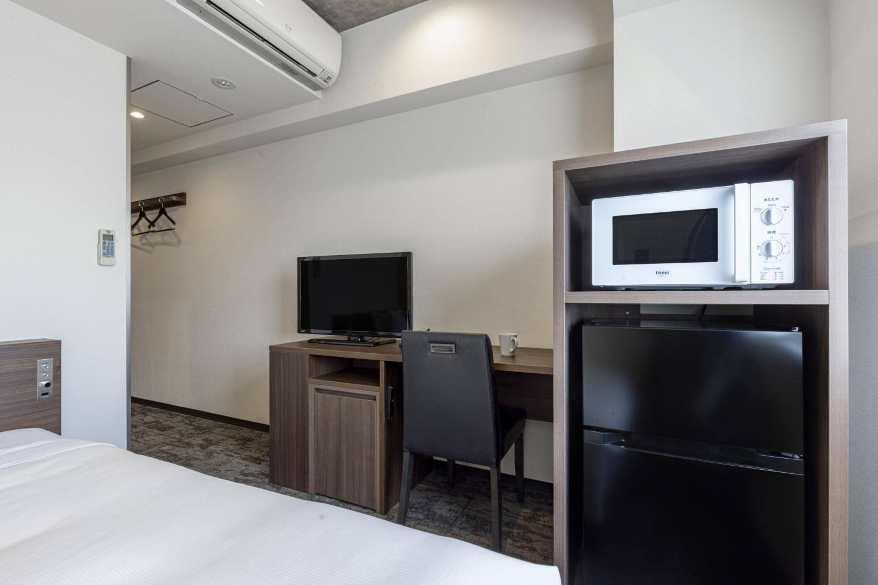 Cozy Single Room with Single Bed 1Adult