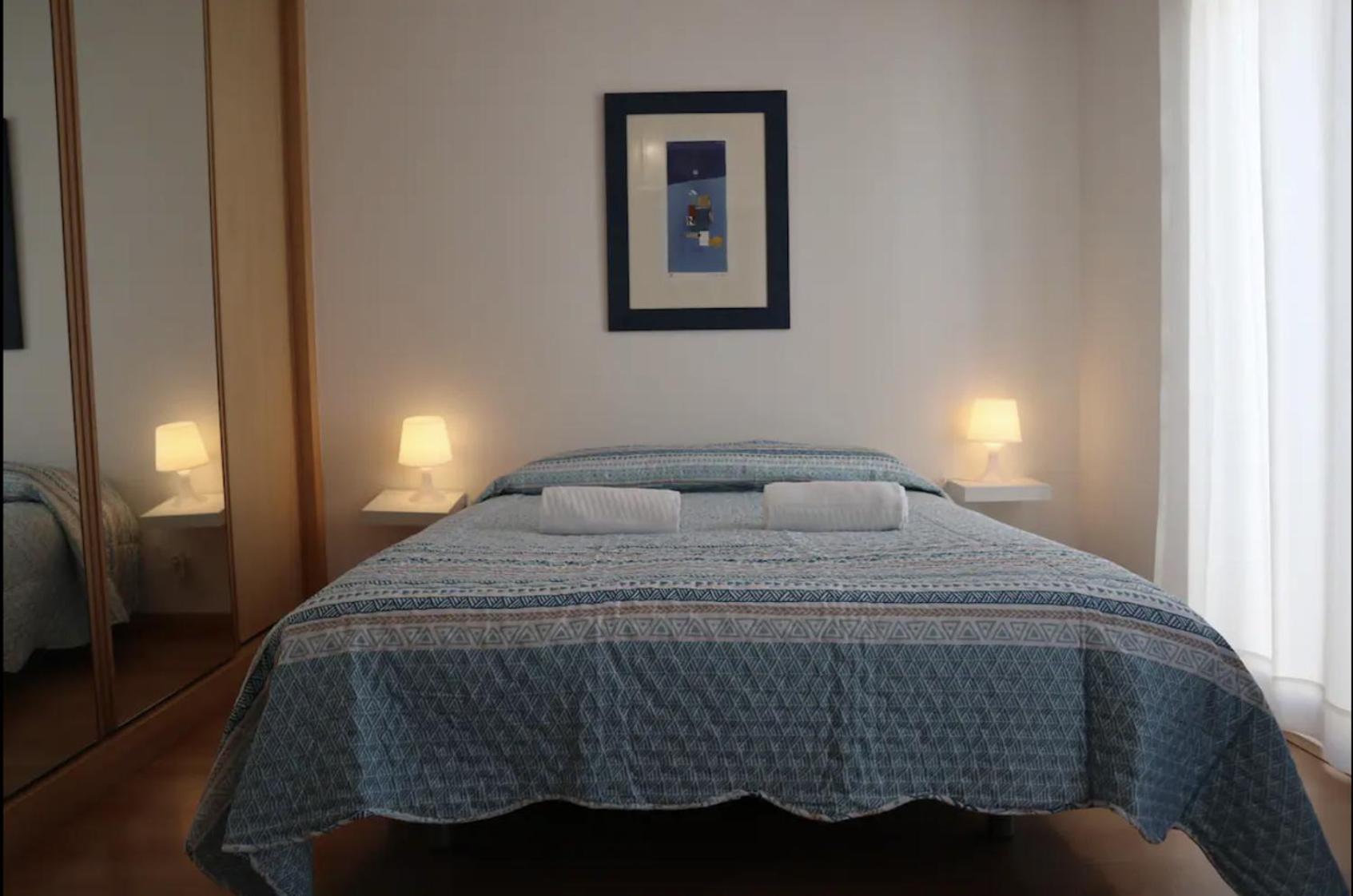 Double Room with Shared Bathroom photo 2