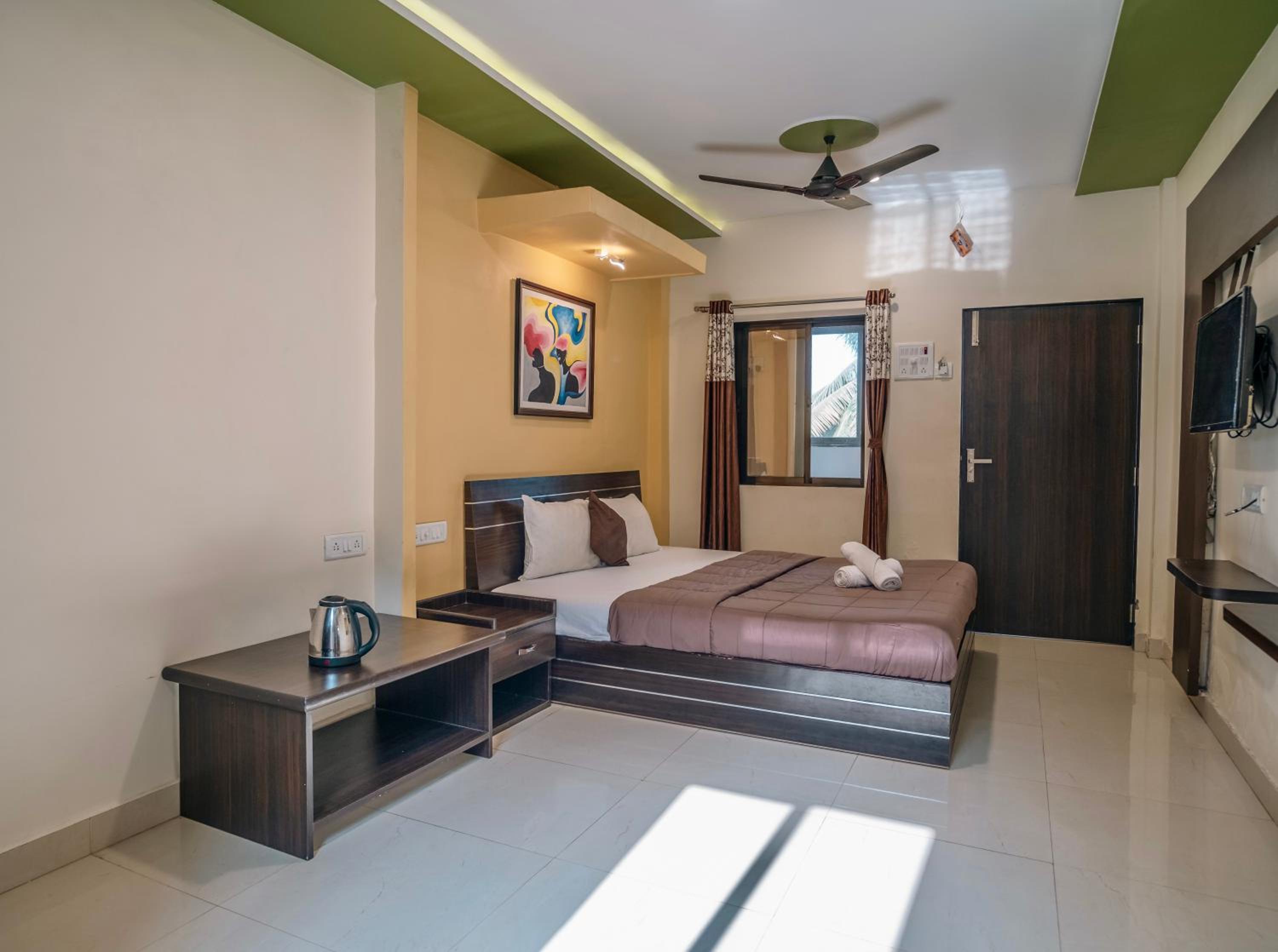 King Room With Balcony