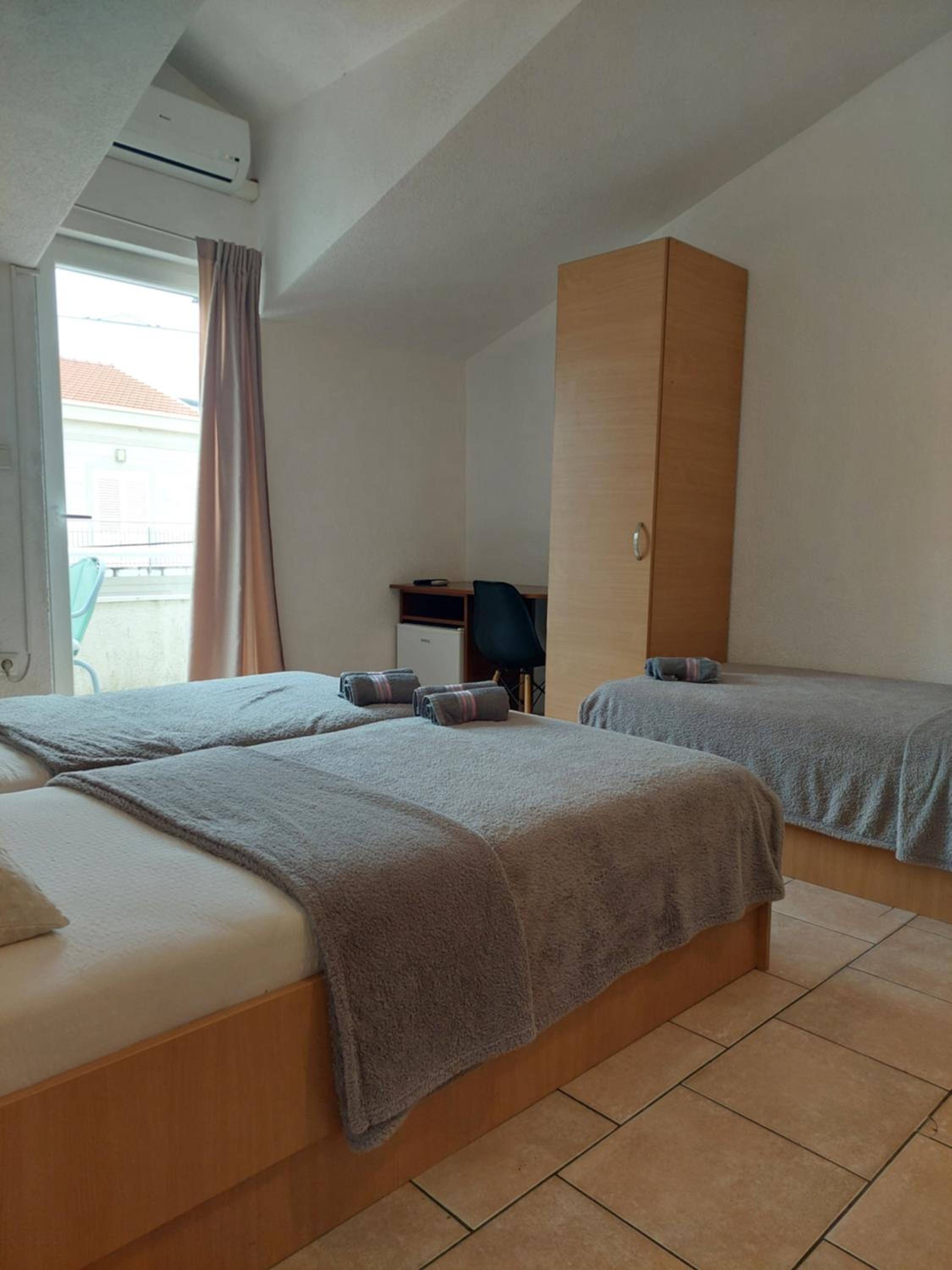 Triple Room with Balcony photo 2