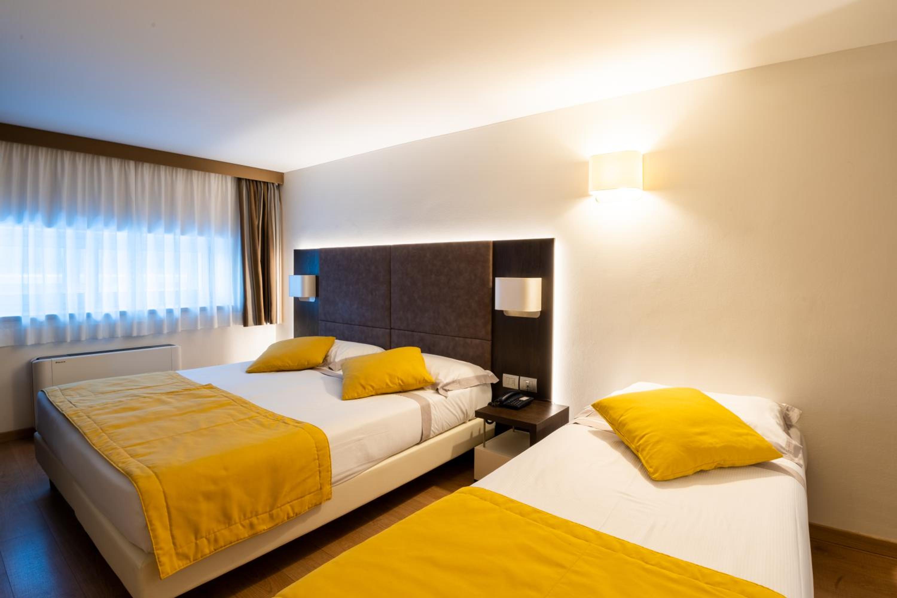 Economy Triple Room - Photo 1