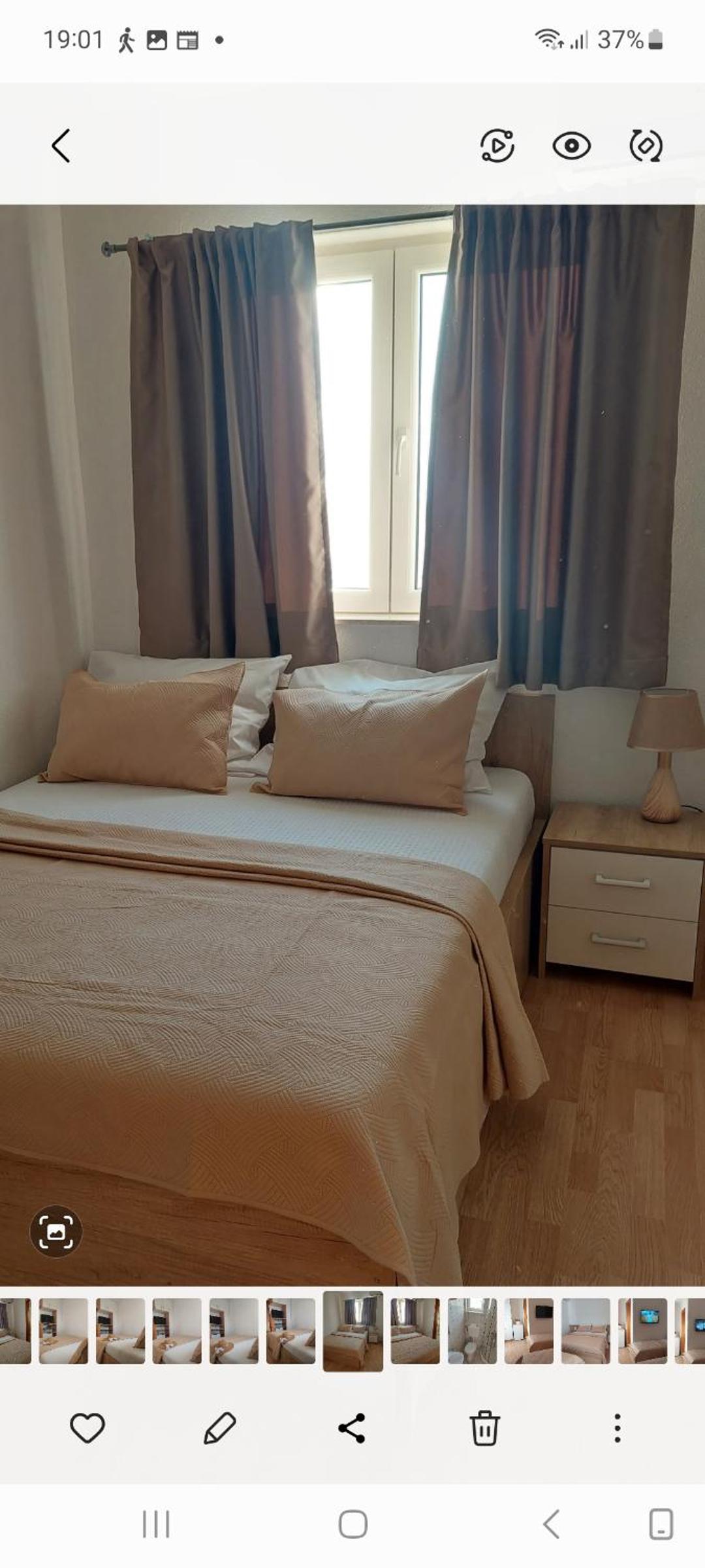 Double Room with Private Bathroom photo 3