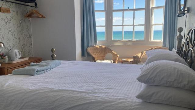 Classic Double Room with Sea View photo 1