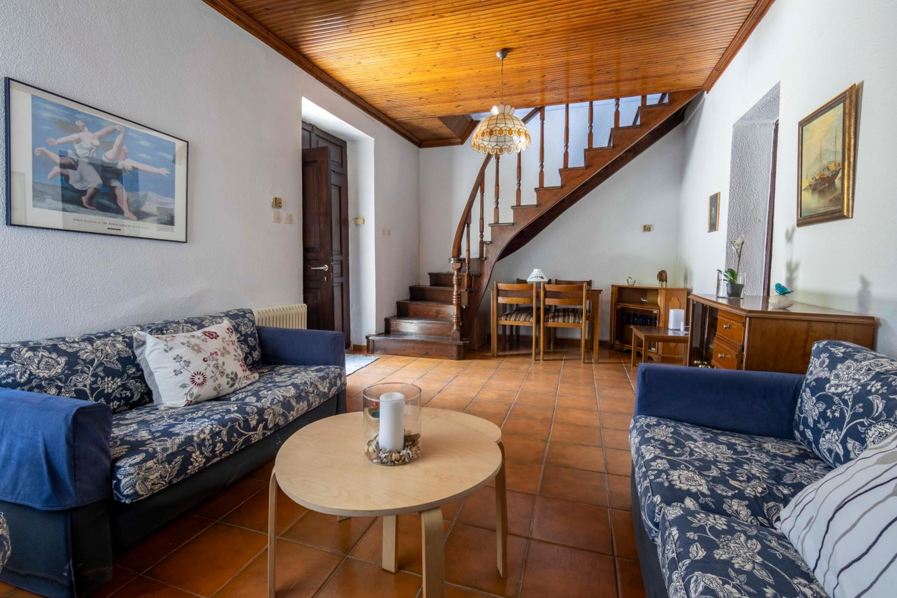 Three-Bedroom Villa photo 3