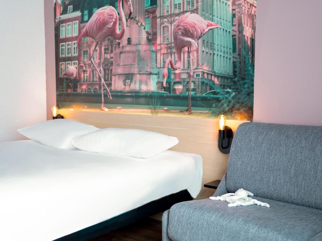 Standard Room with Double Bed and Sofa Bed  - Photo 2