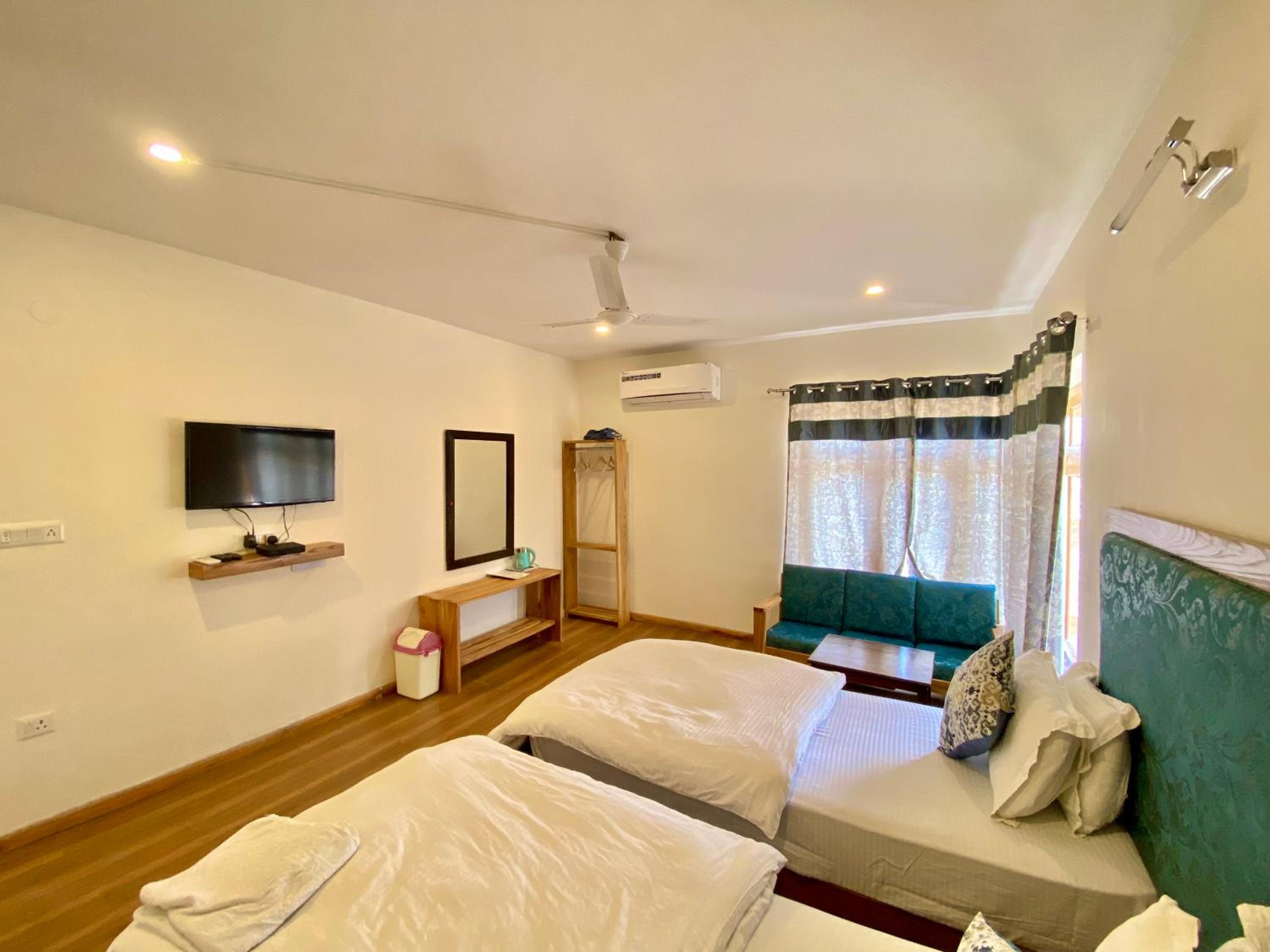 Superior Double Room photo 2