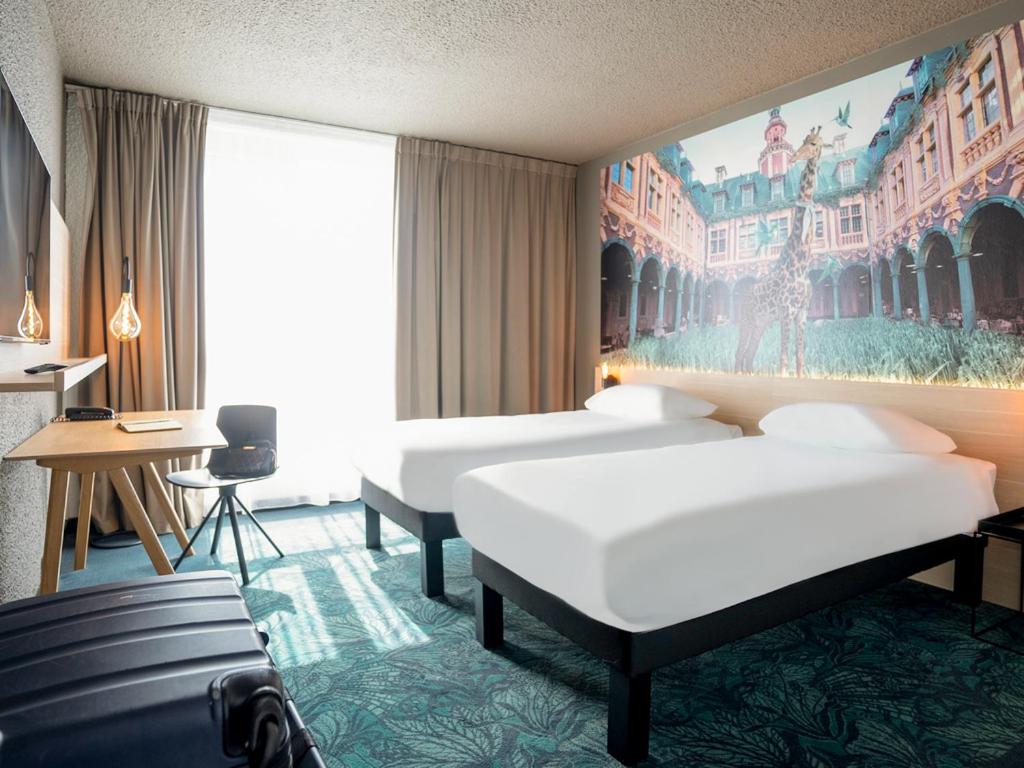Standard Twin Room - Photo 2