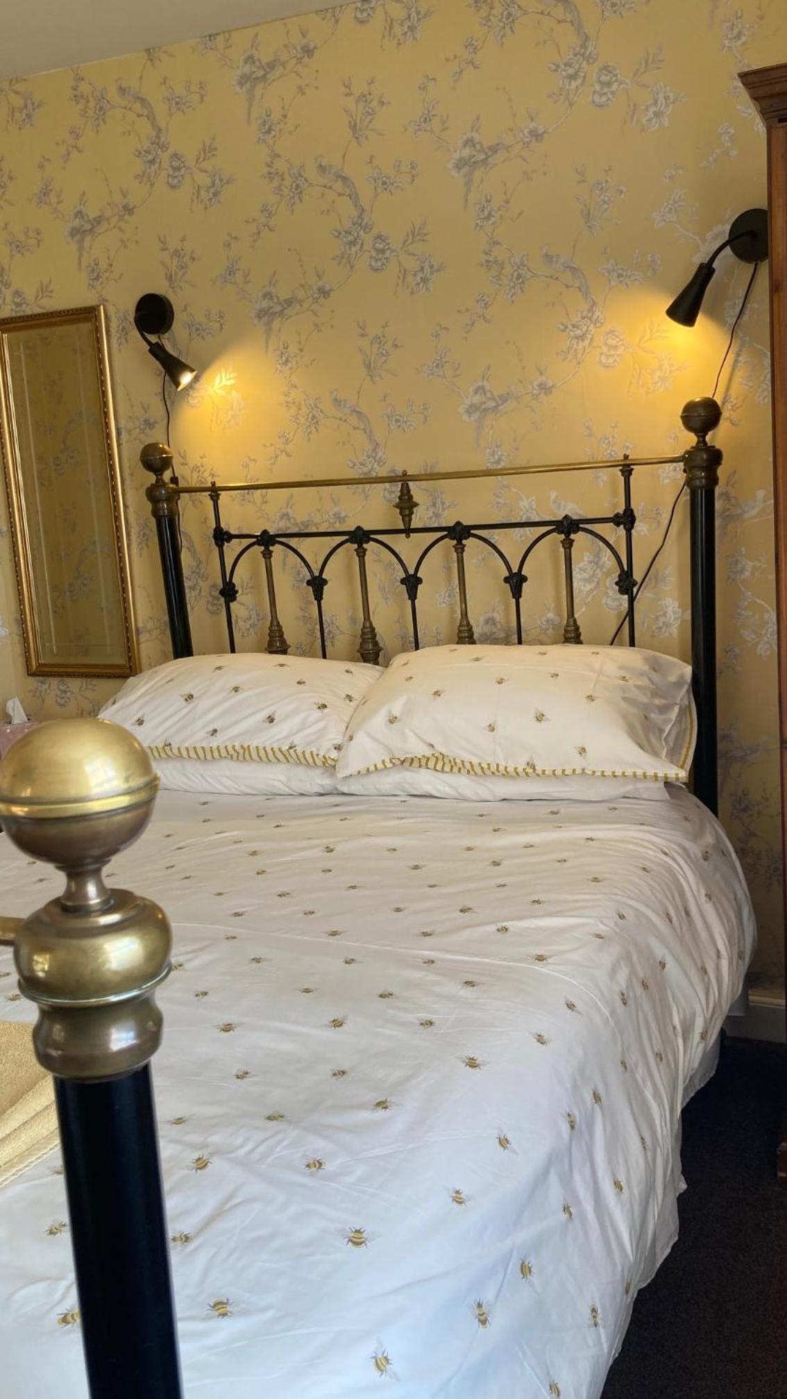 Double Room with Private Bathroom photo 2