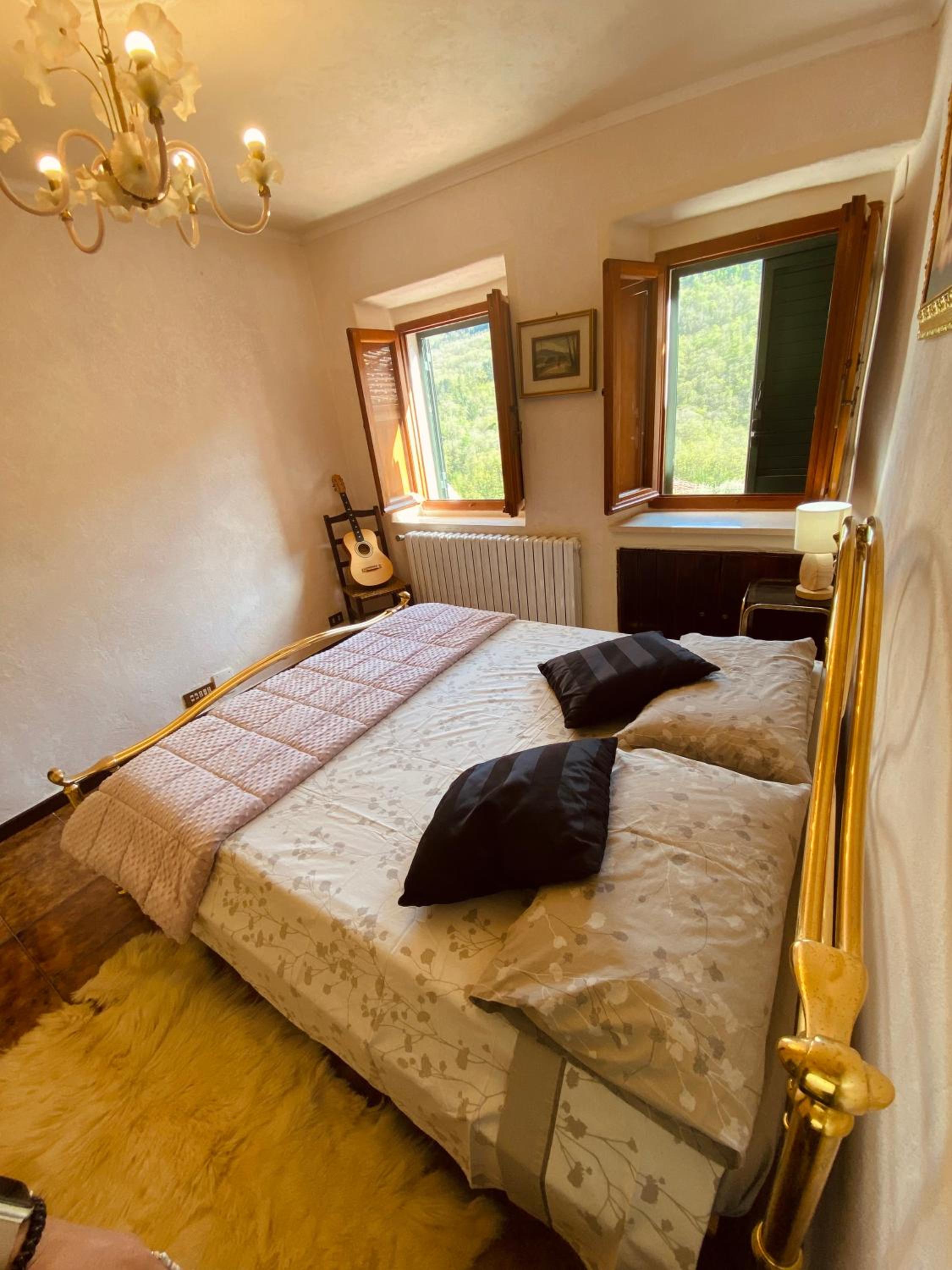Two-Bedroom House photo 3