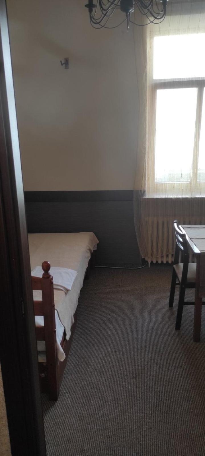 Budget Single Room photo 2
