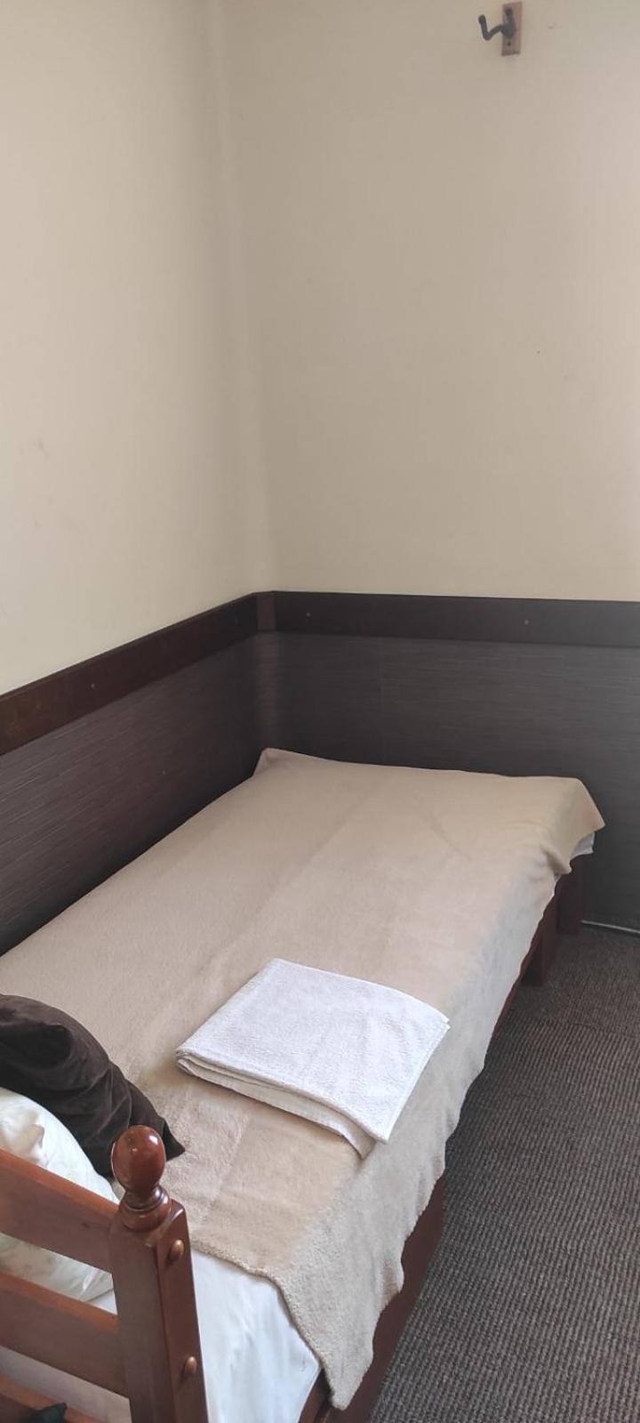 Budget Single Room photo 3