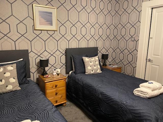 Twin Room with Shower photo 2