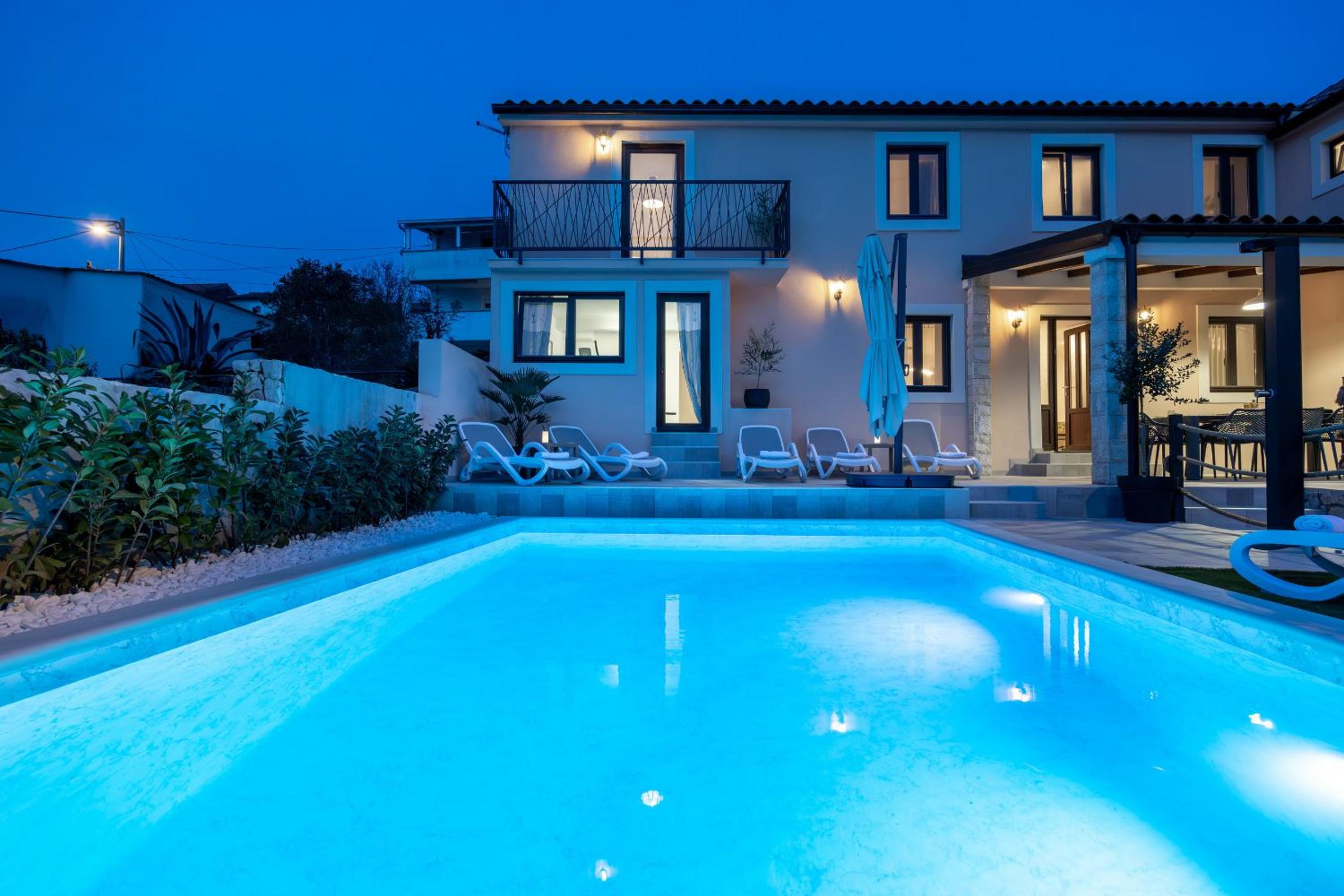 Villa photo 3