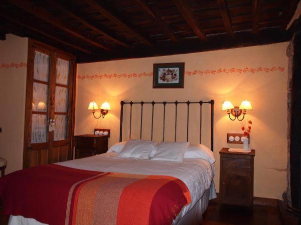 Deluxe Double Room with Balcony photo 1