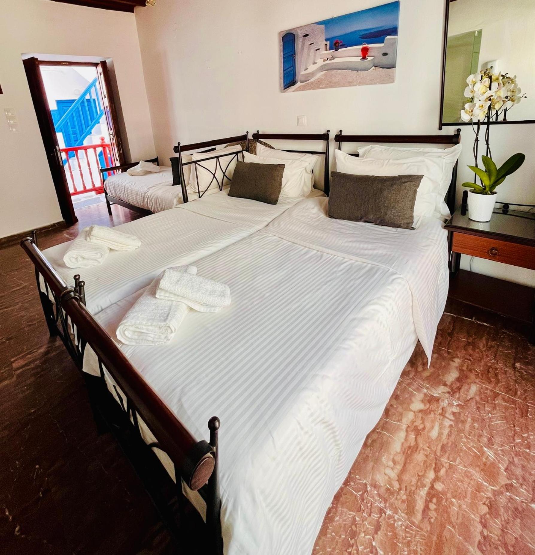 Triple Room - Photo 1