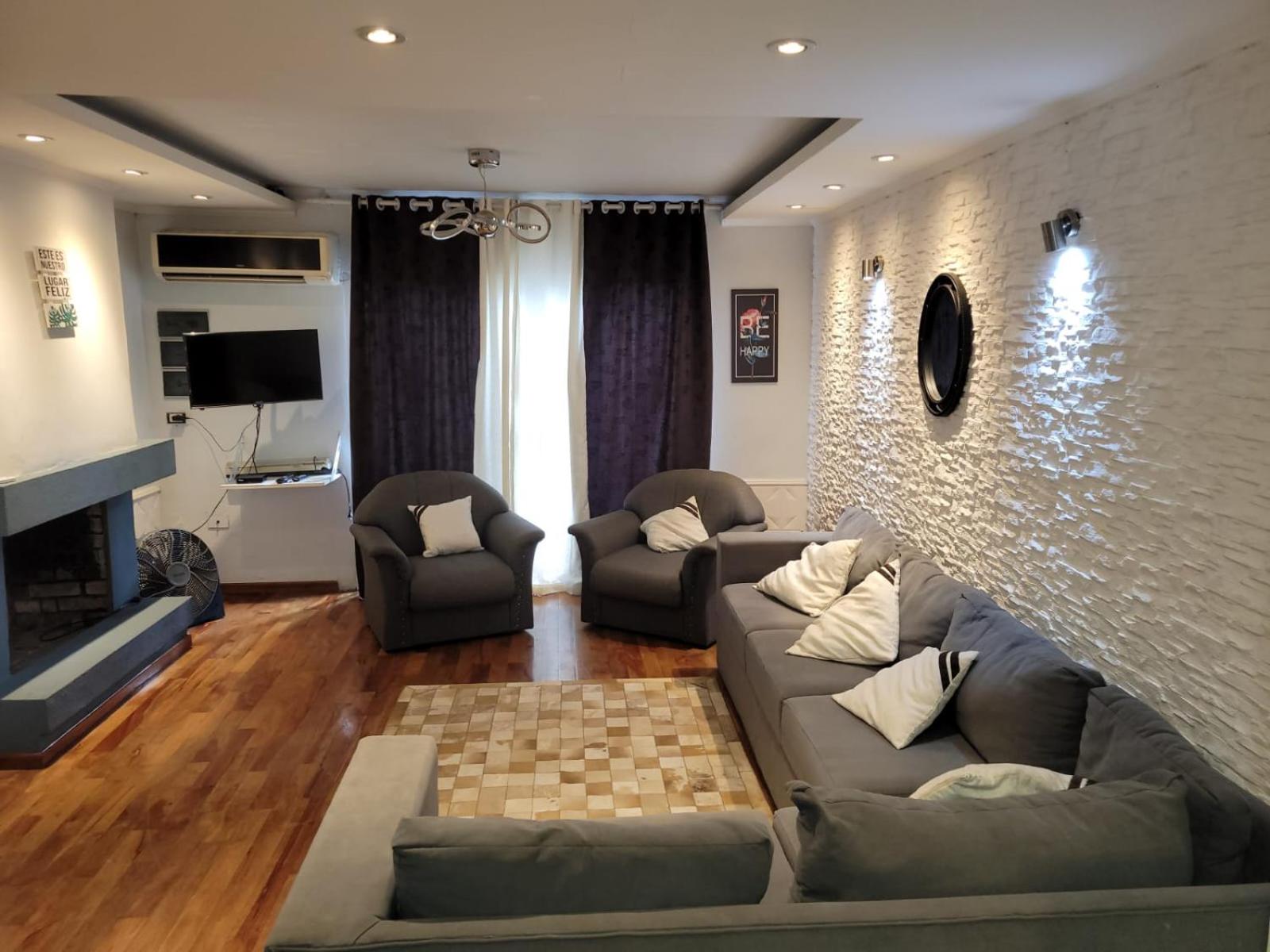 Three-Bedroom House photo 1