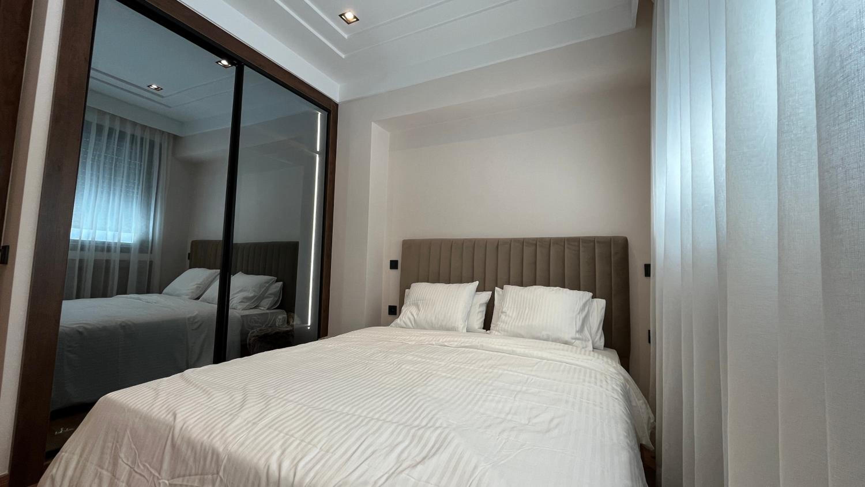 Suite With Garden View - Photo 3